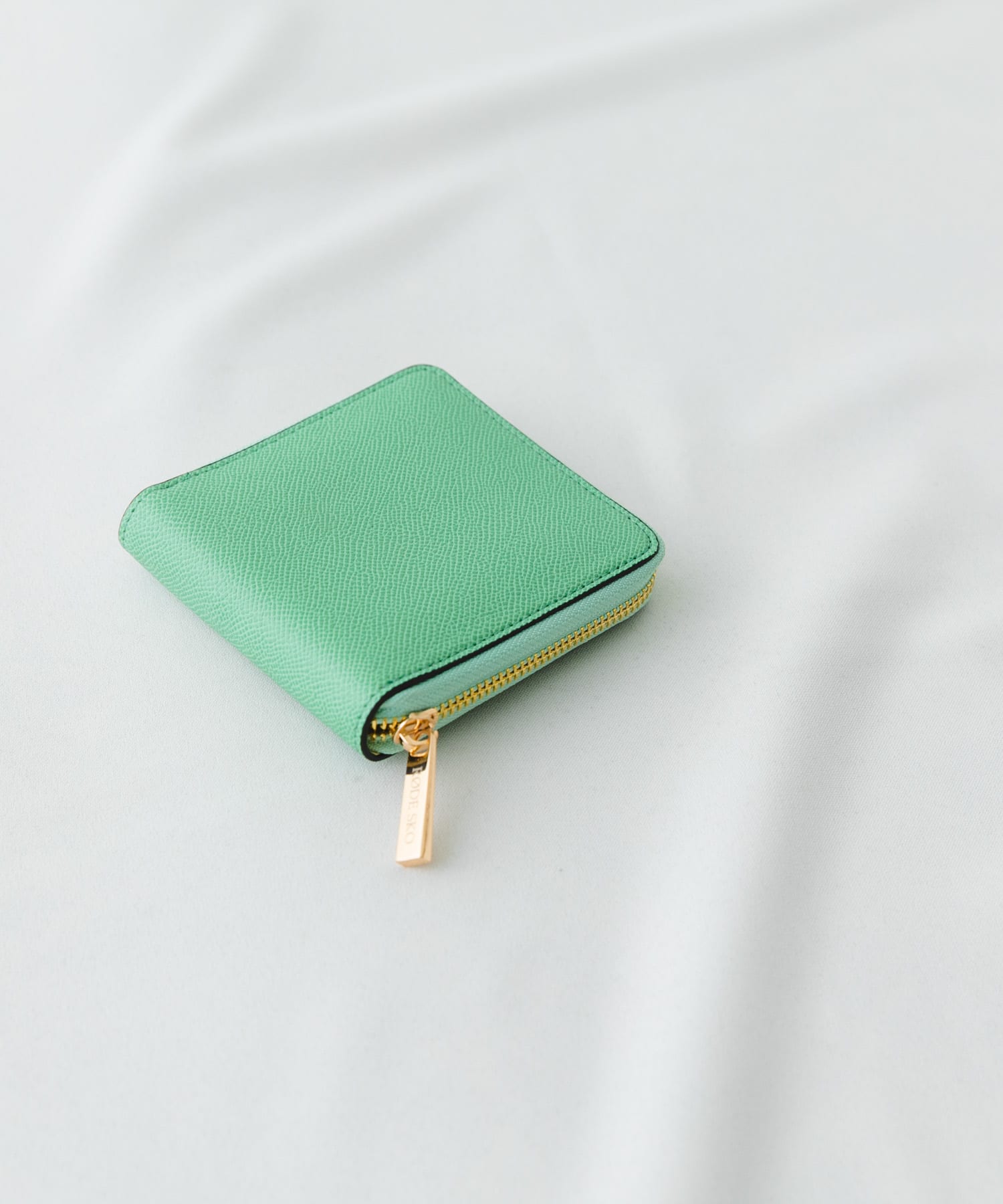二つ折りミニ財布 MINT2 one