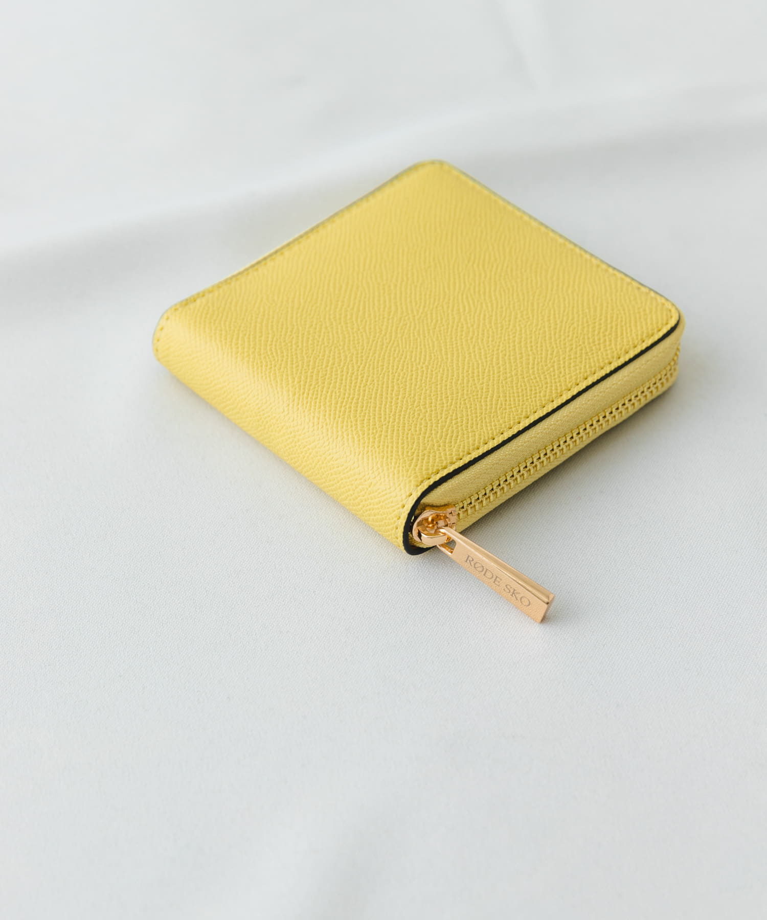 二つ折りミニ財布 YELLOW2 one