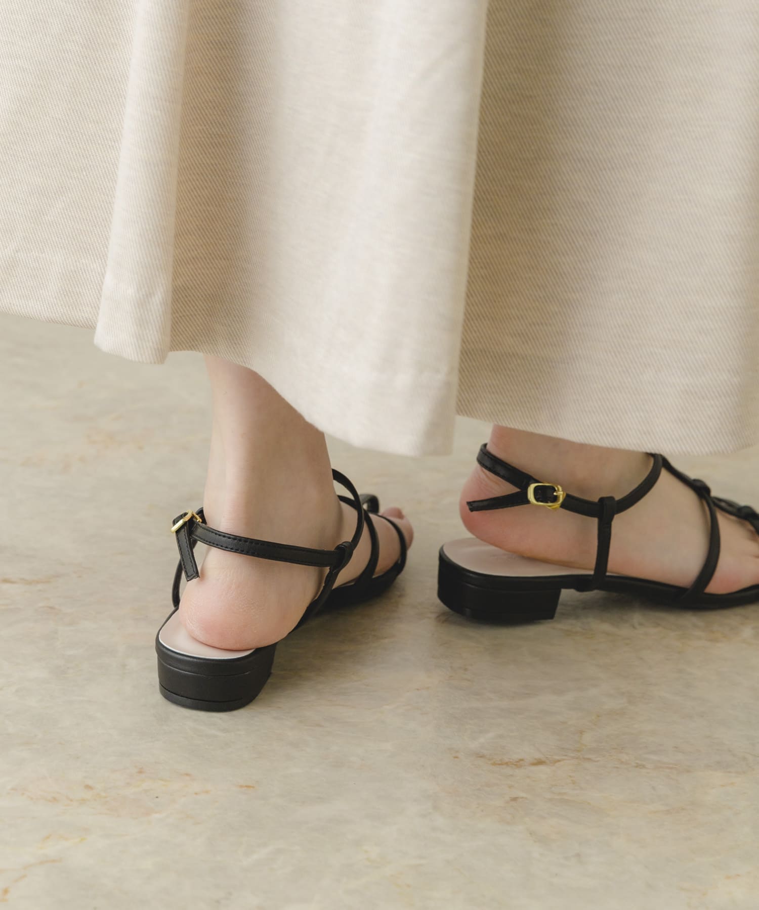 ナローストラップサンダル BLACK 38