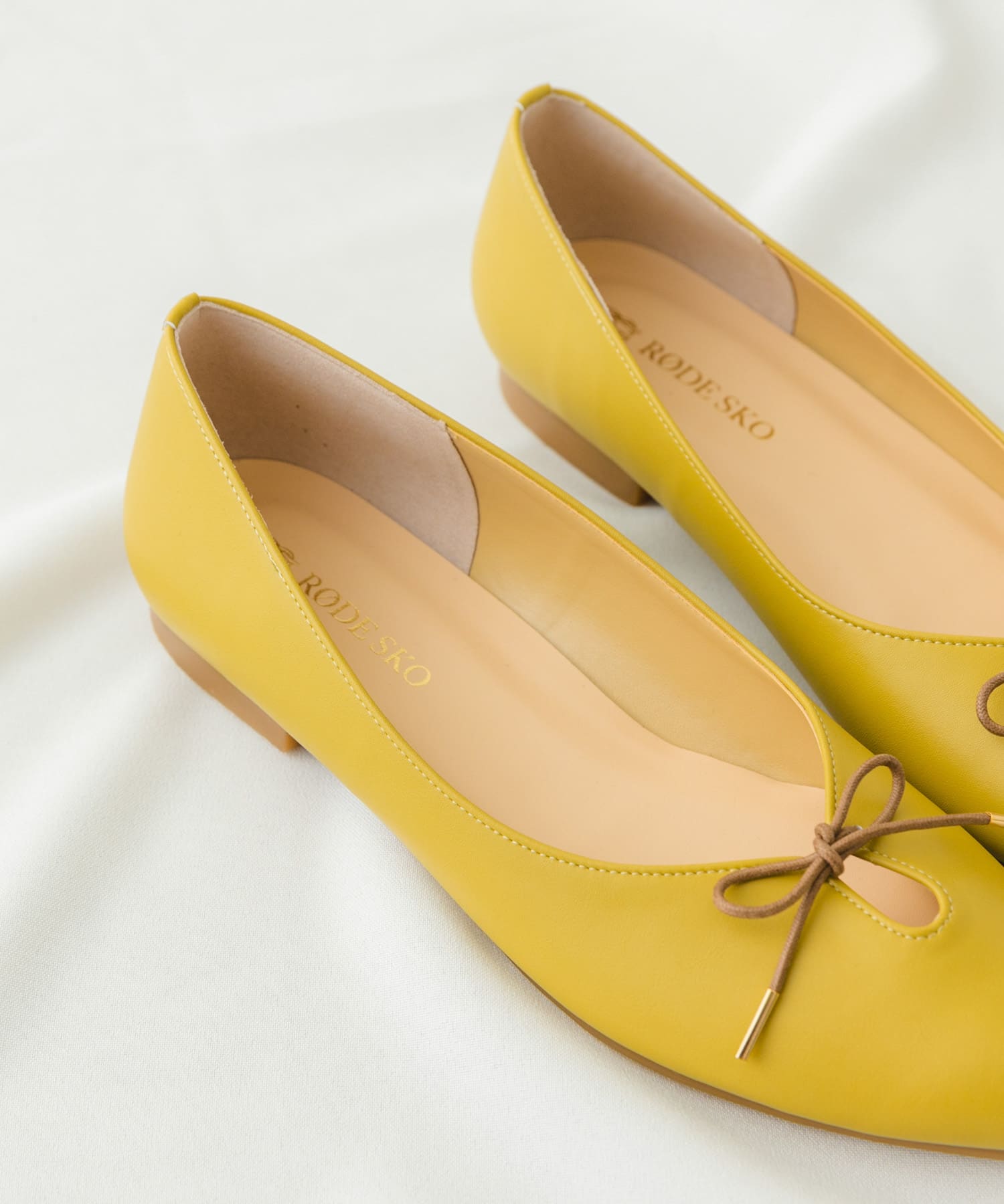 『MADE IN JAPAN』プチリボンパンプス MUSTARD 36