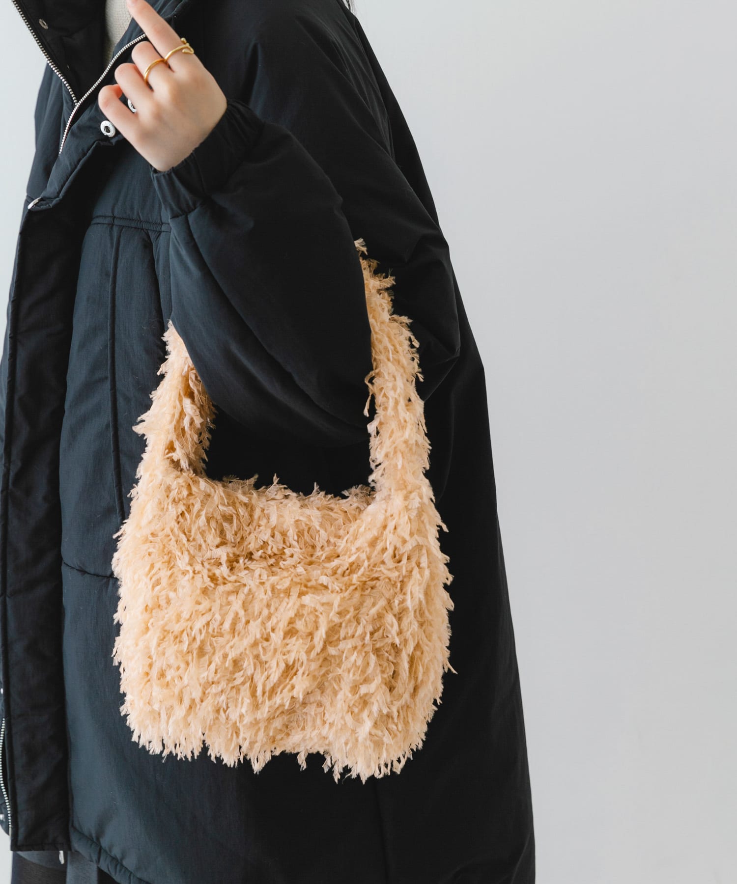 フリンジワンショルダーバッグ BEIGE one
