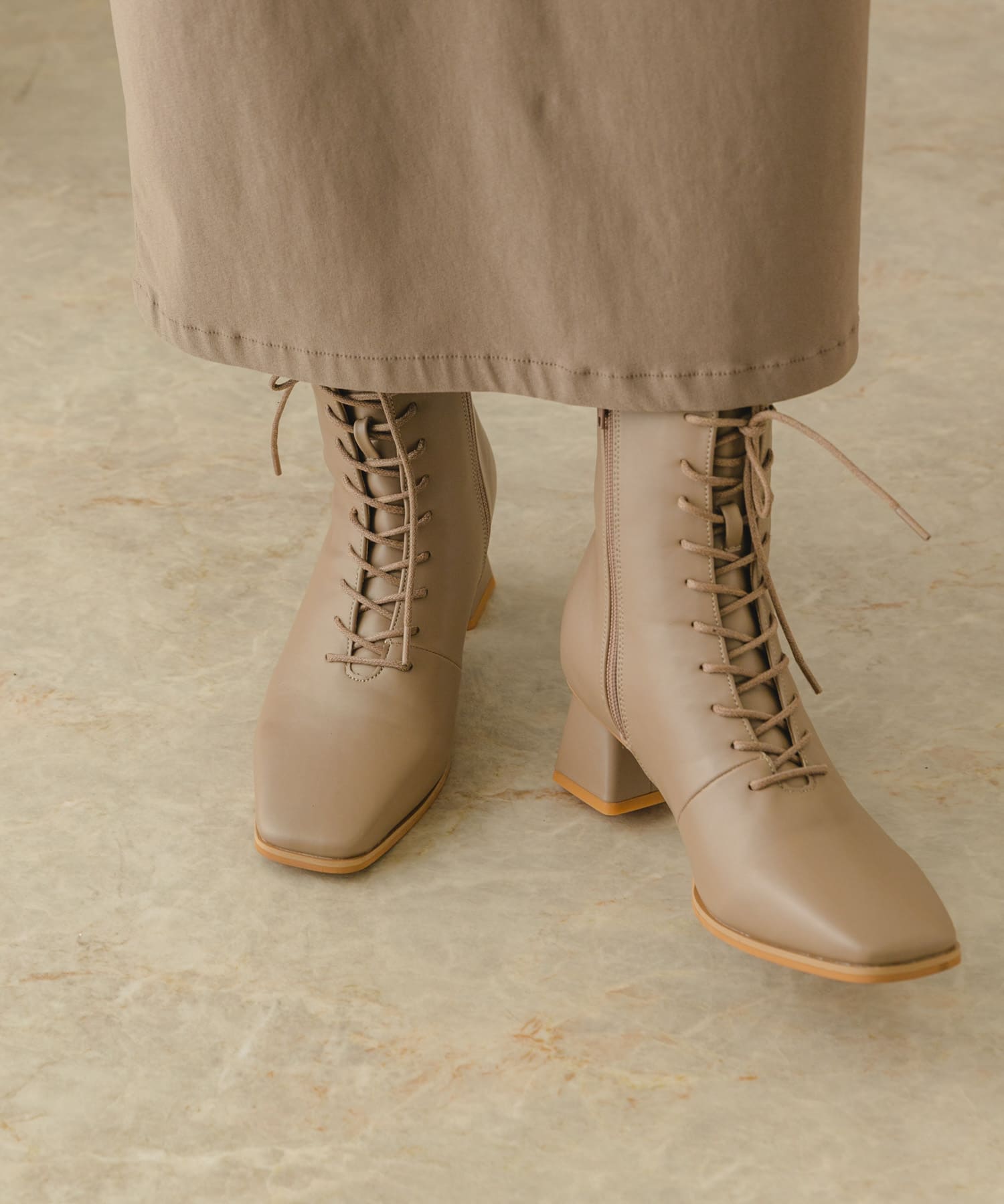5.5cmレースアップブーツ GREIGE 36