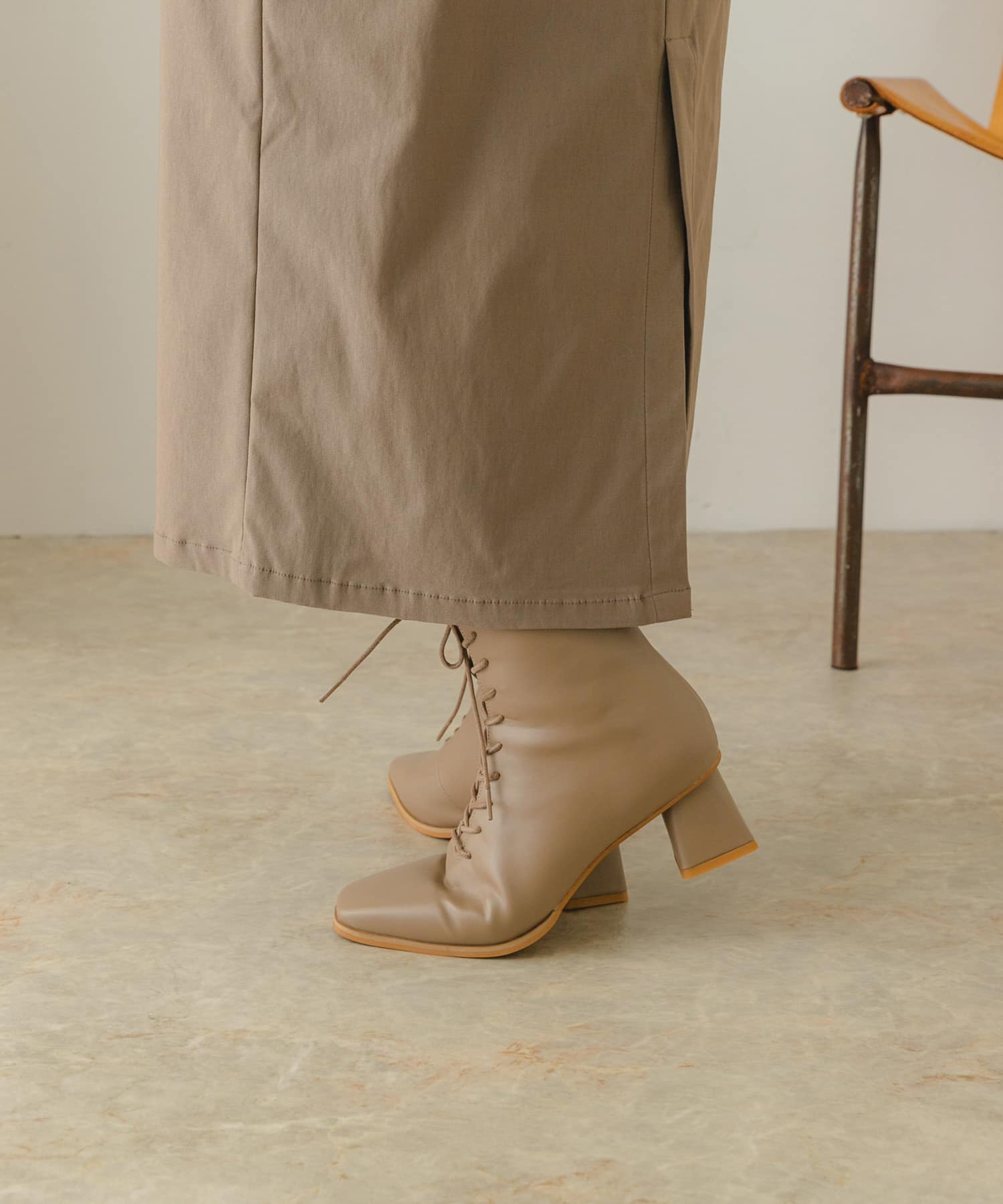 5.5cmレースアップブーツ GREIGE 36