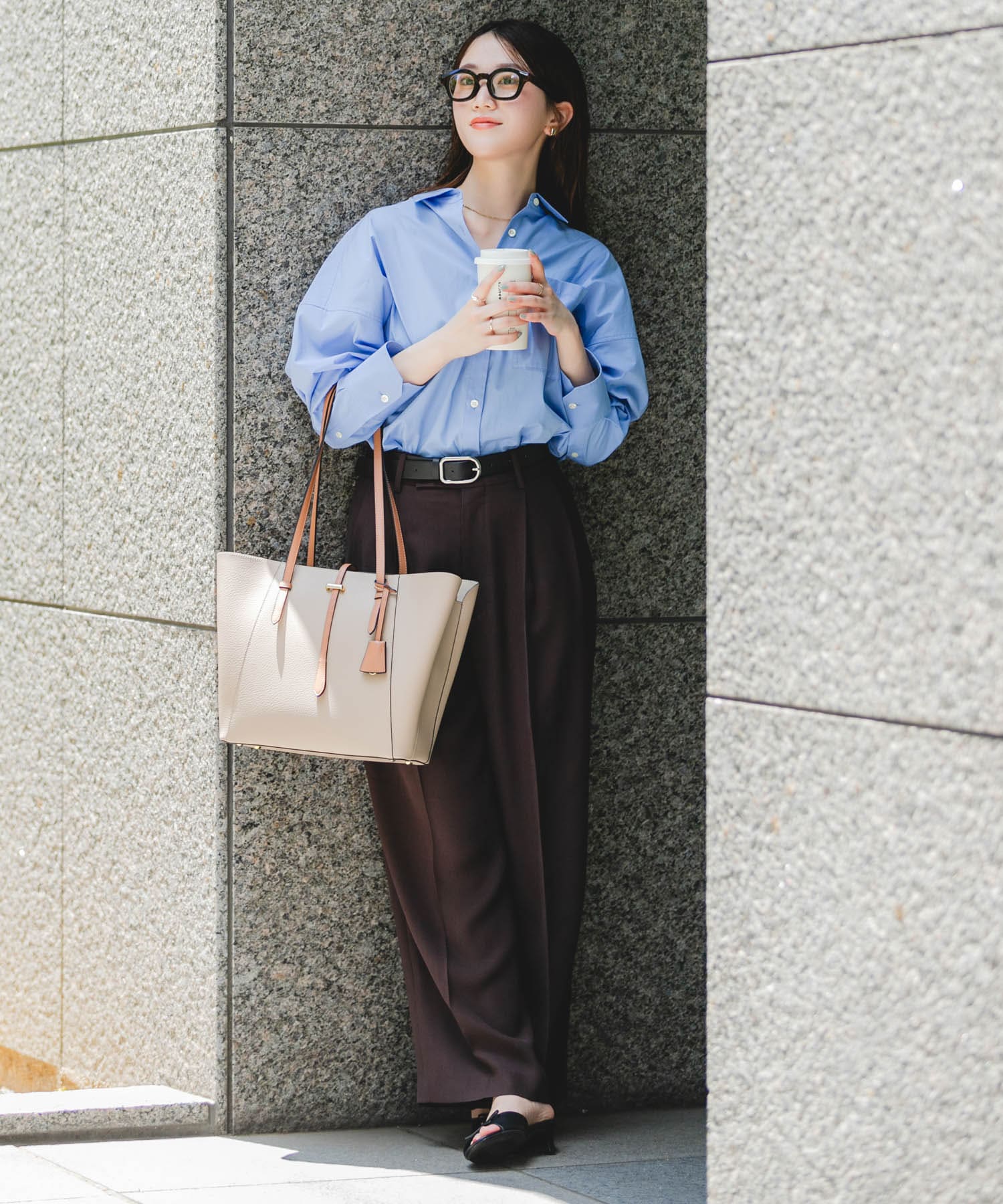 SAND BEIGE