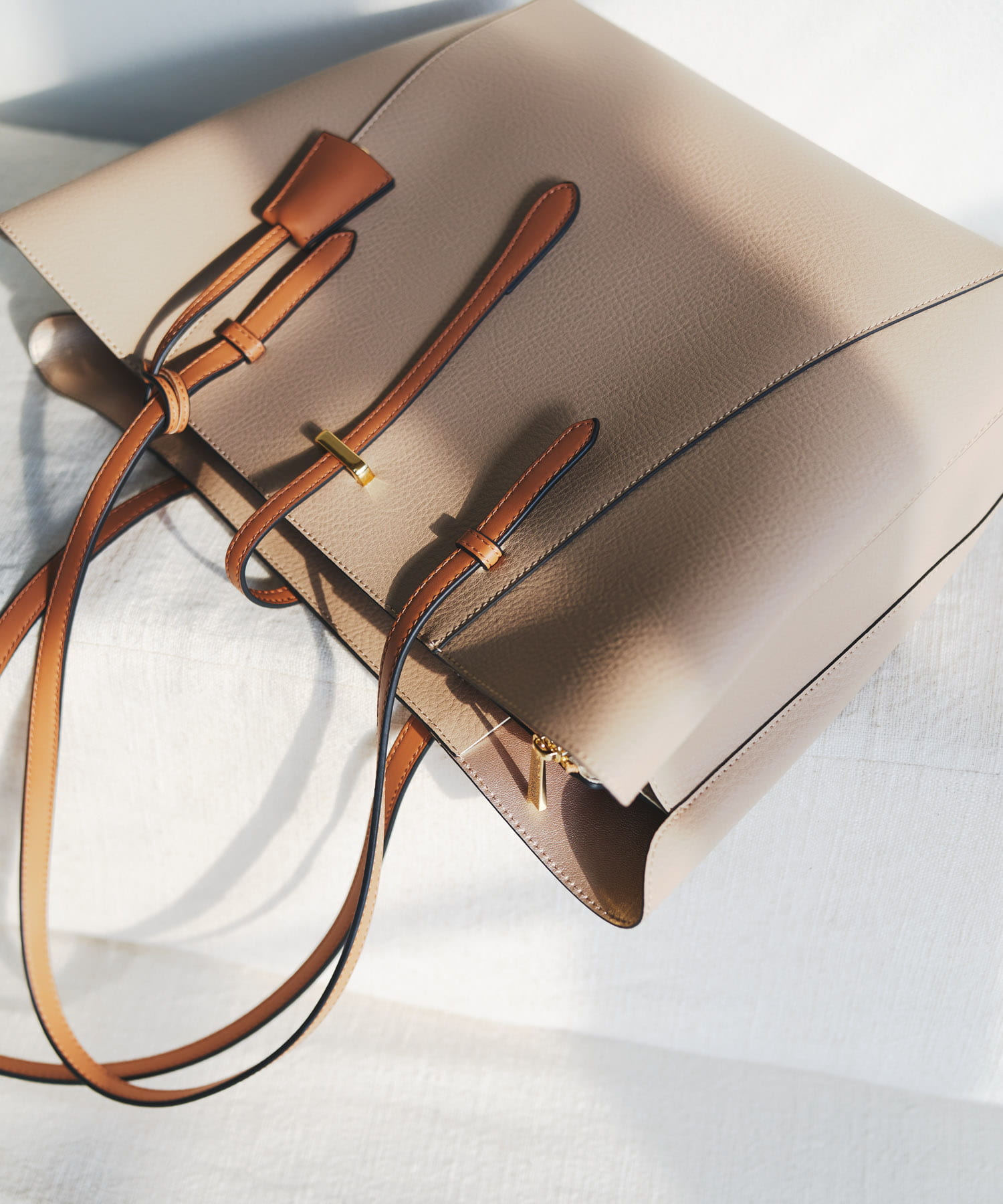 チャーム付A4トートバッグ SAND BEIGE one