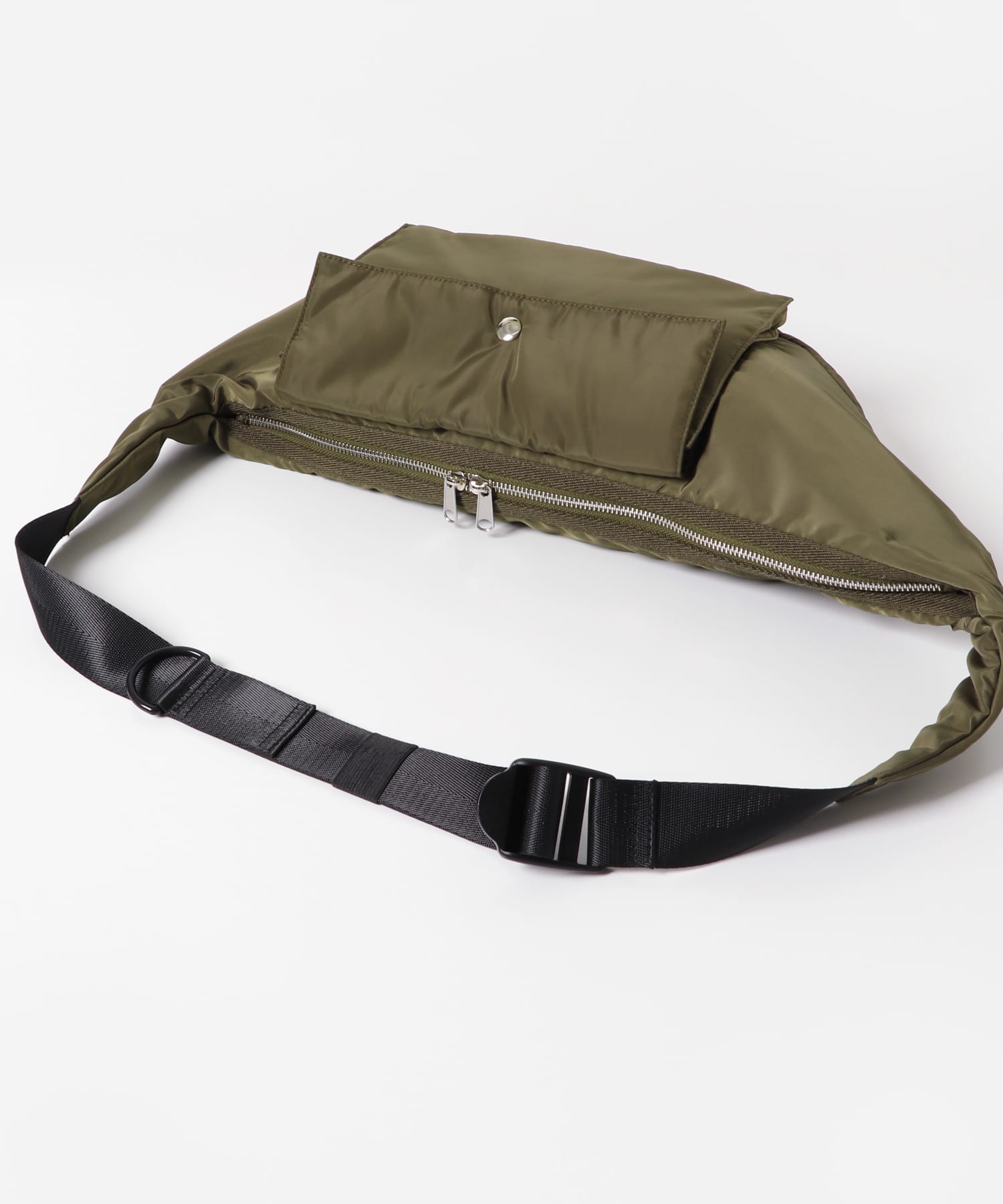 撥水ボディバッグ KHAKI one