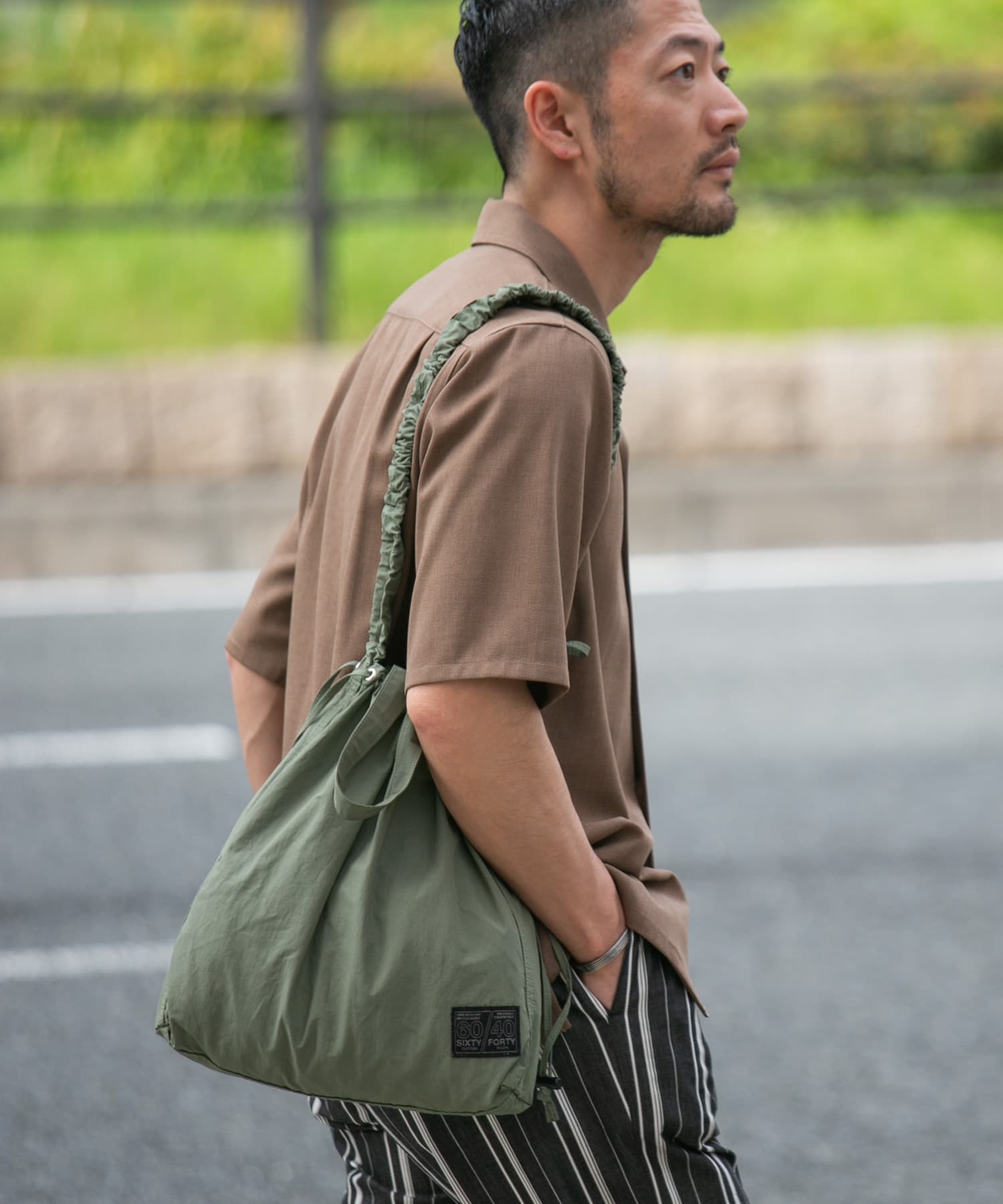 『ユニセックス』ミニロクヨンギャザーショルダートート KHAKI one