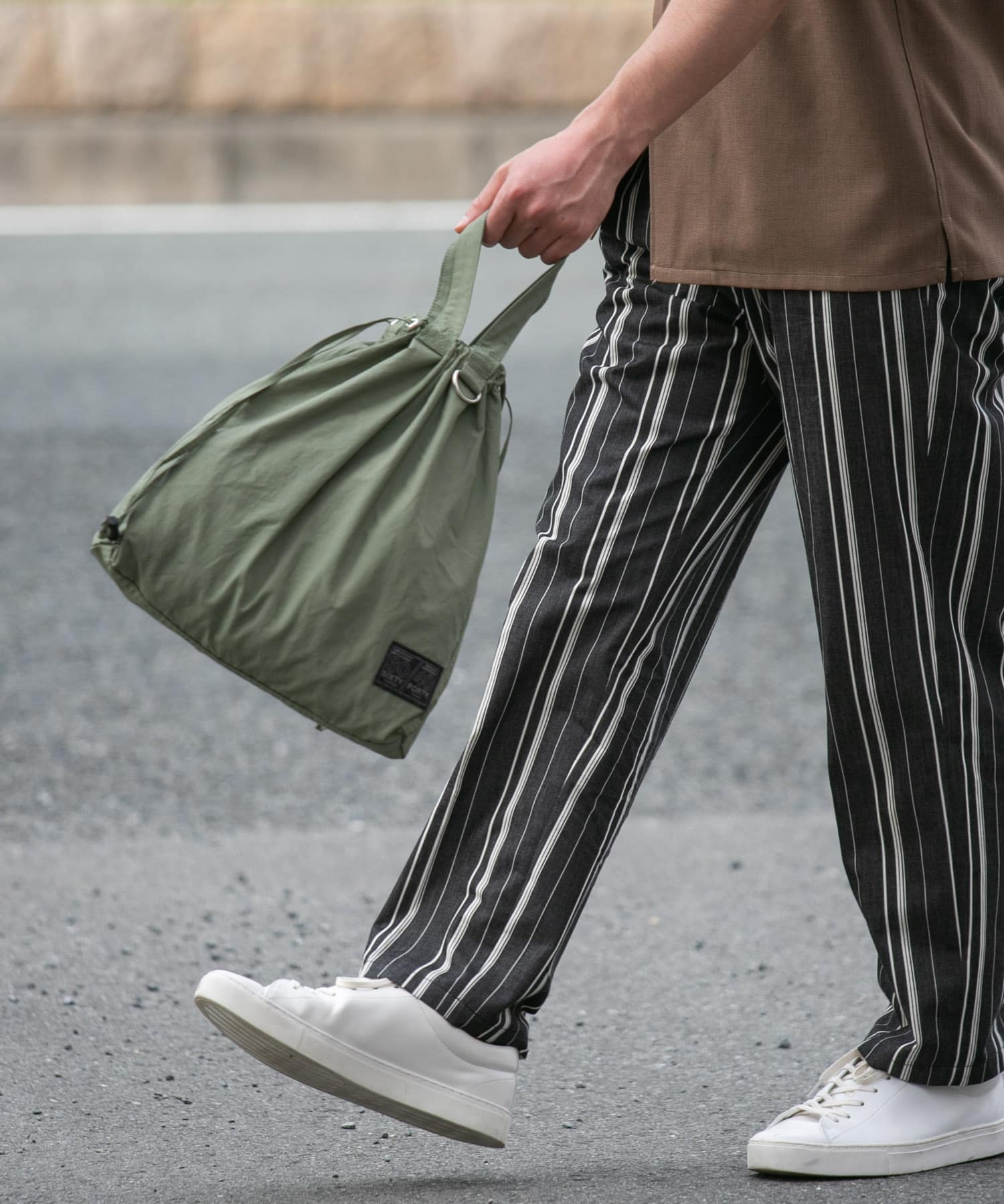 『ユニセックス』ミニロクヨンギャザーショルダートート KHAKI one