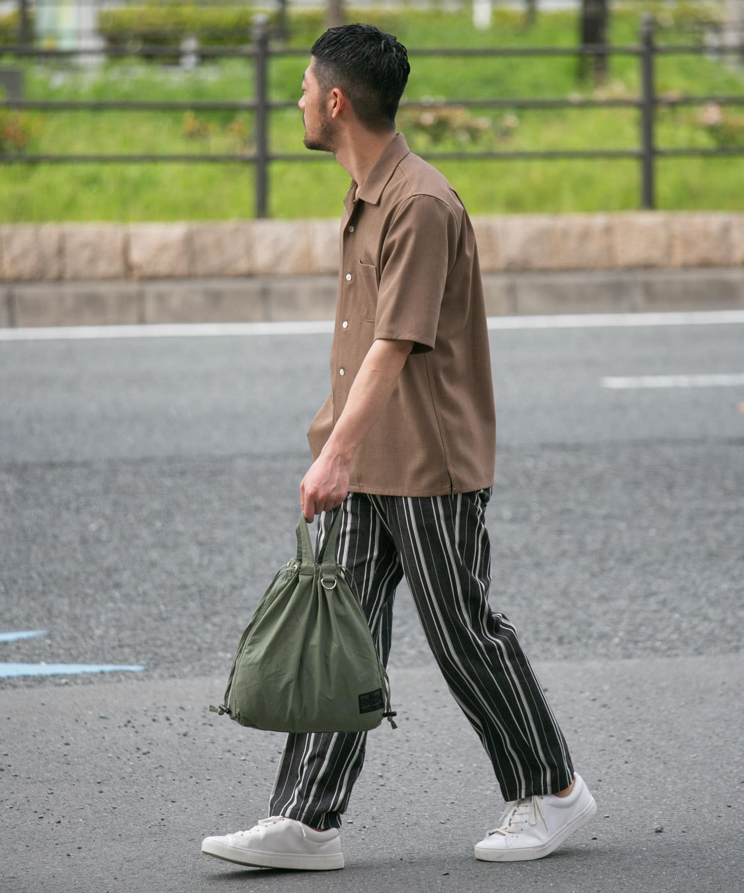 『ユニセックス』ミニロクヨンギャザーショルダートート KHAKI one