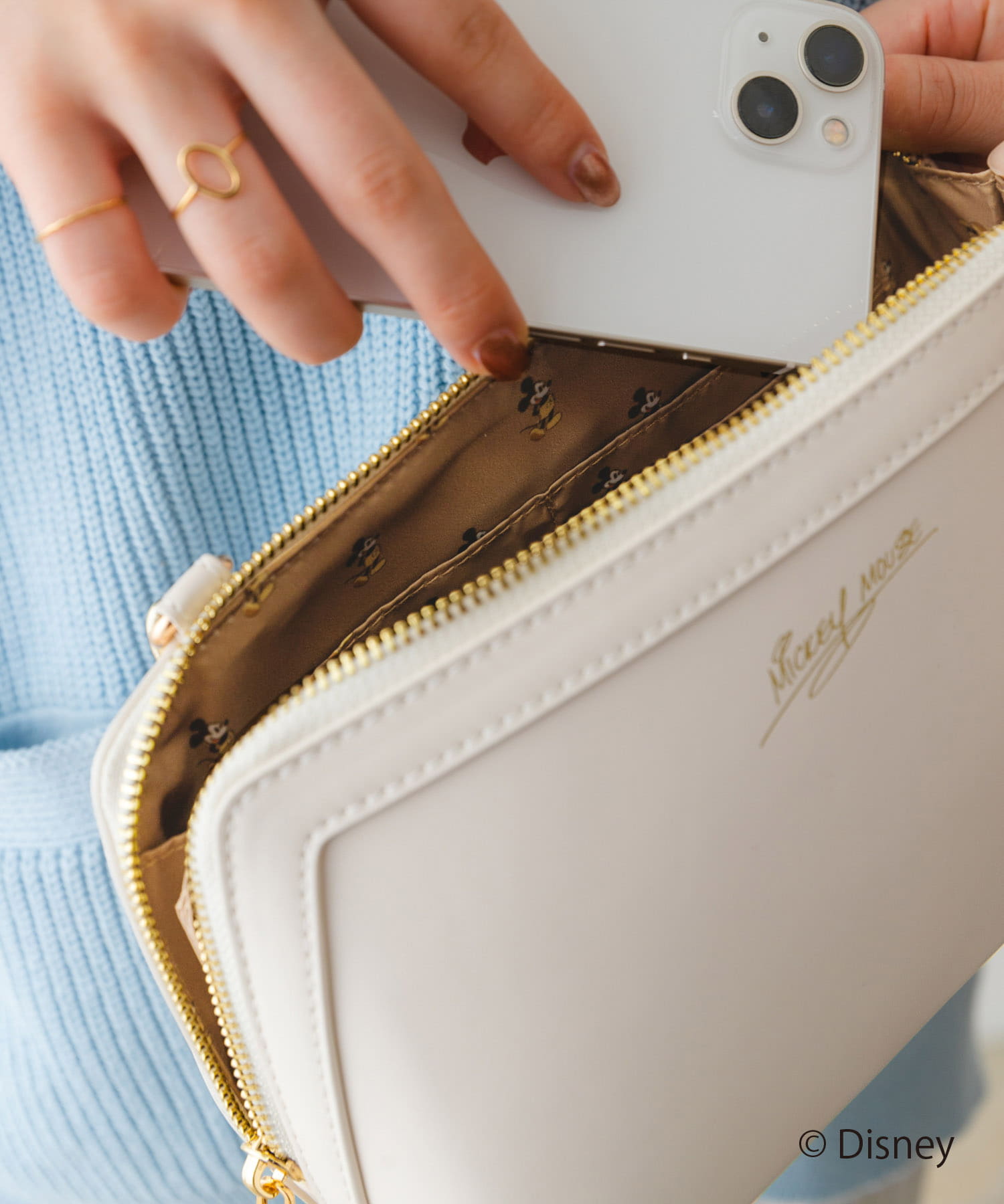 ディズニーコレクションお財布ショルダー IVORY one