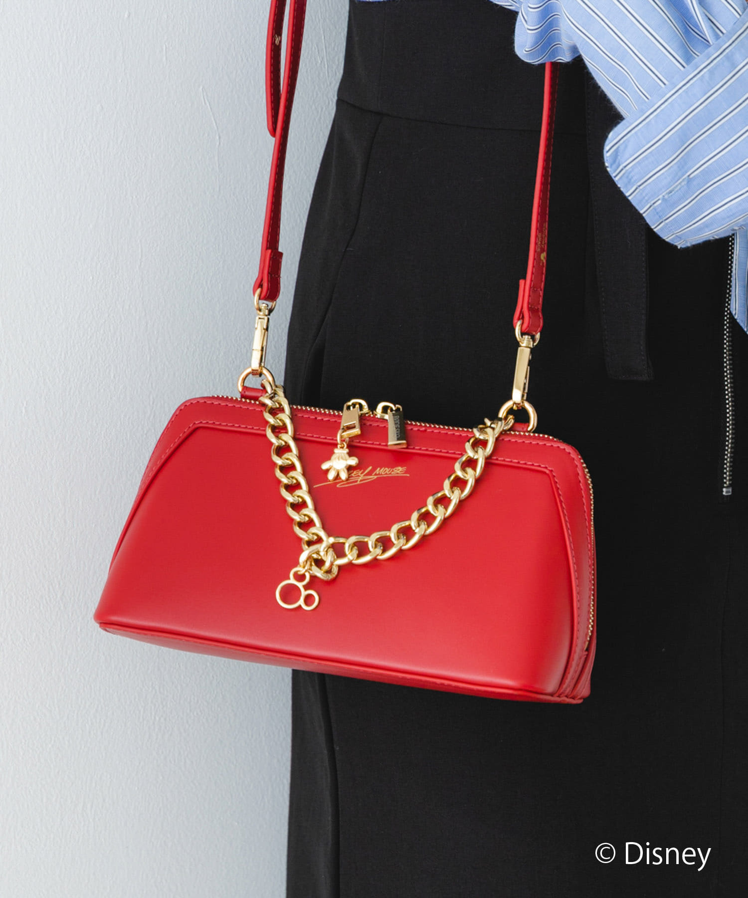 ディズニーコレクションお財布ショルダー RED one