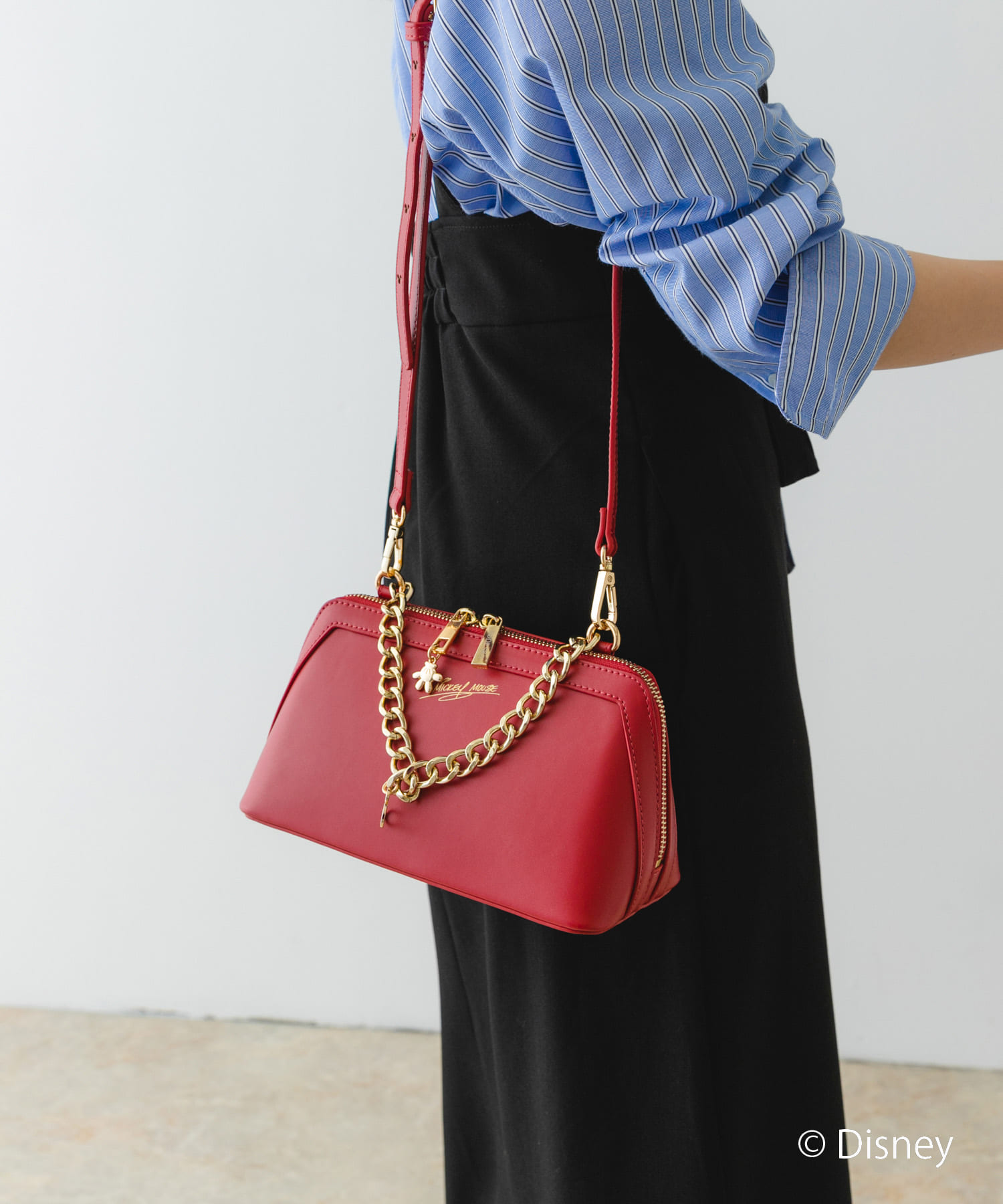 ディズニーコレクションお財布ショルダー RED one