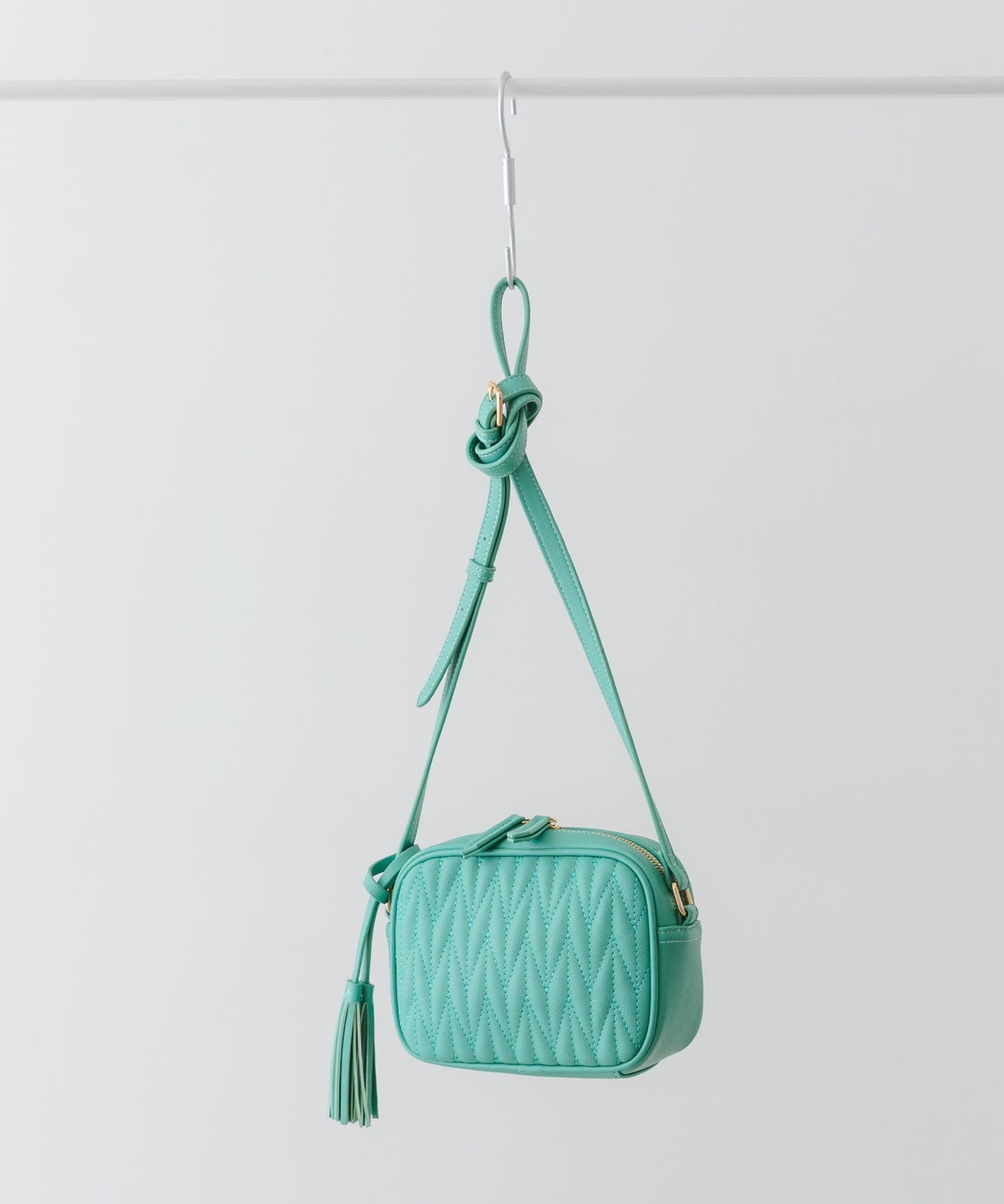 タッセル付ステッチショルダーバッグ MINT one