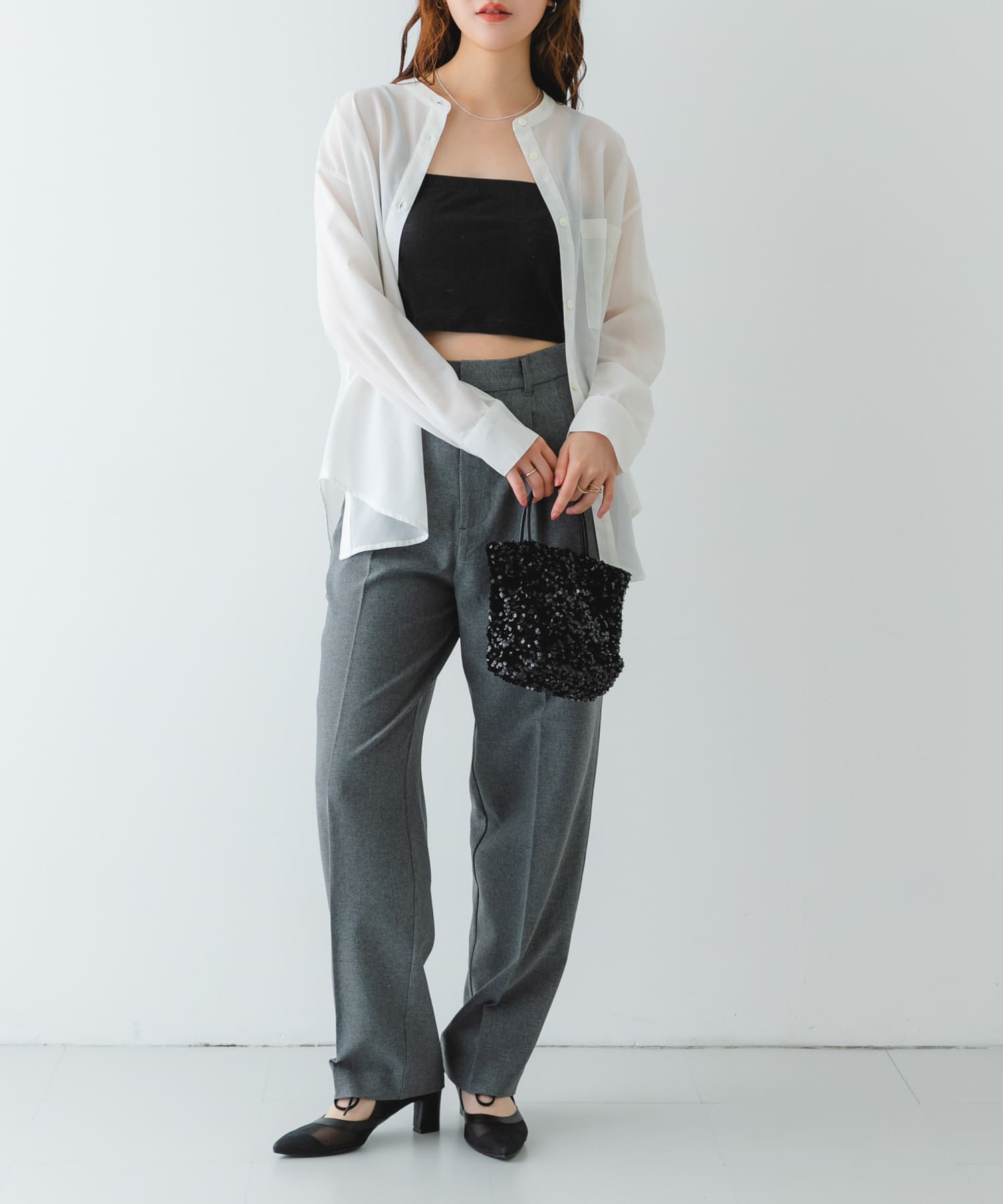 チェーン付きスパンコールバッグ BLACK one