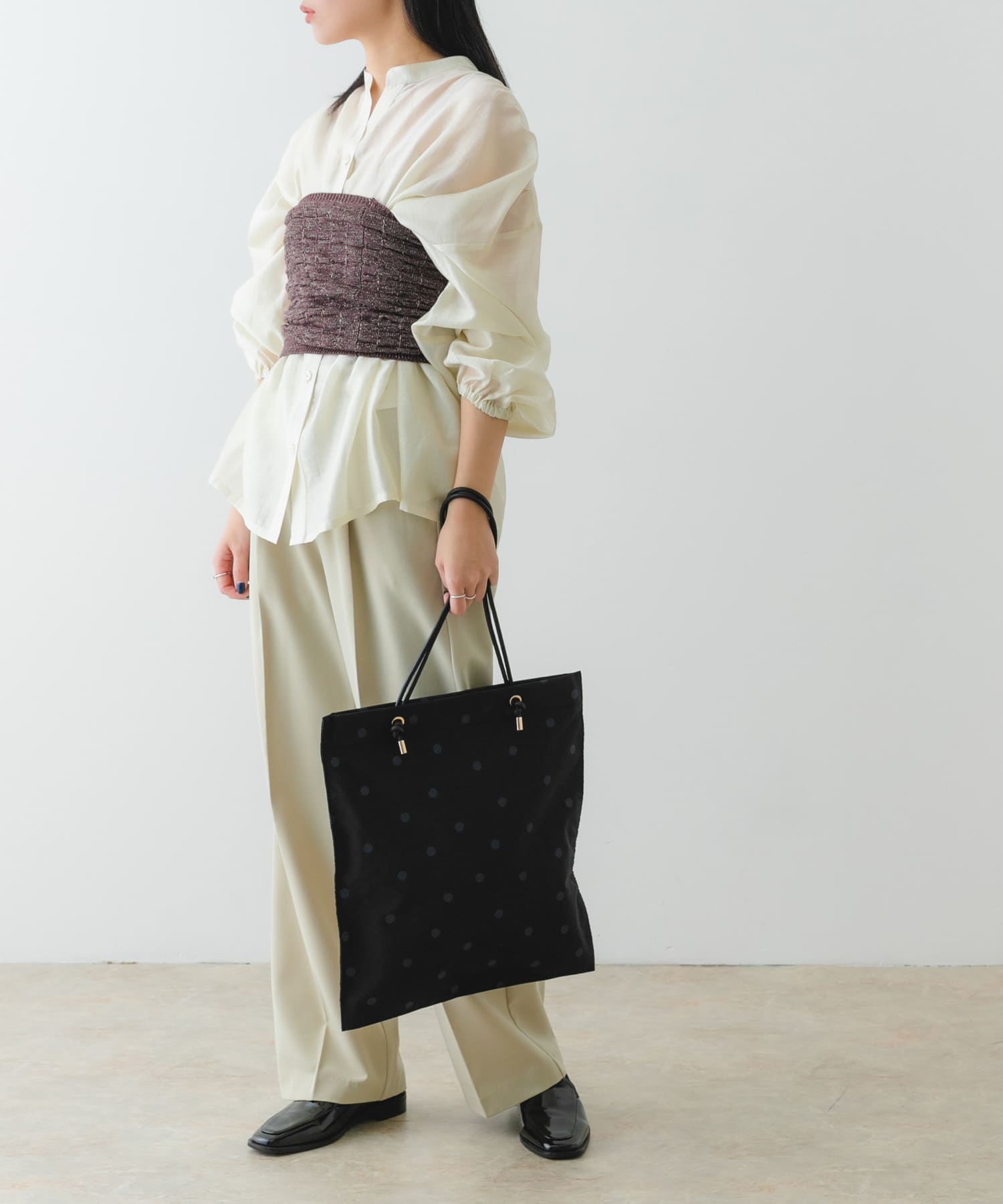 ドット柄サブバッグ BLACK one