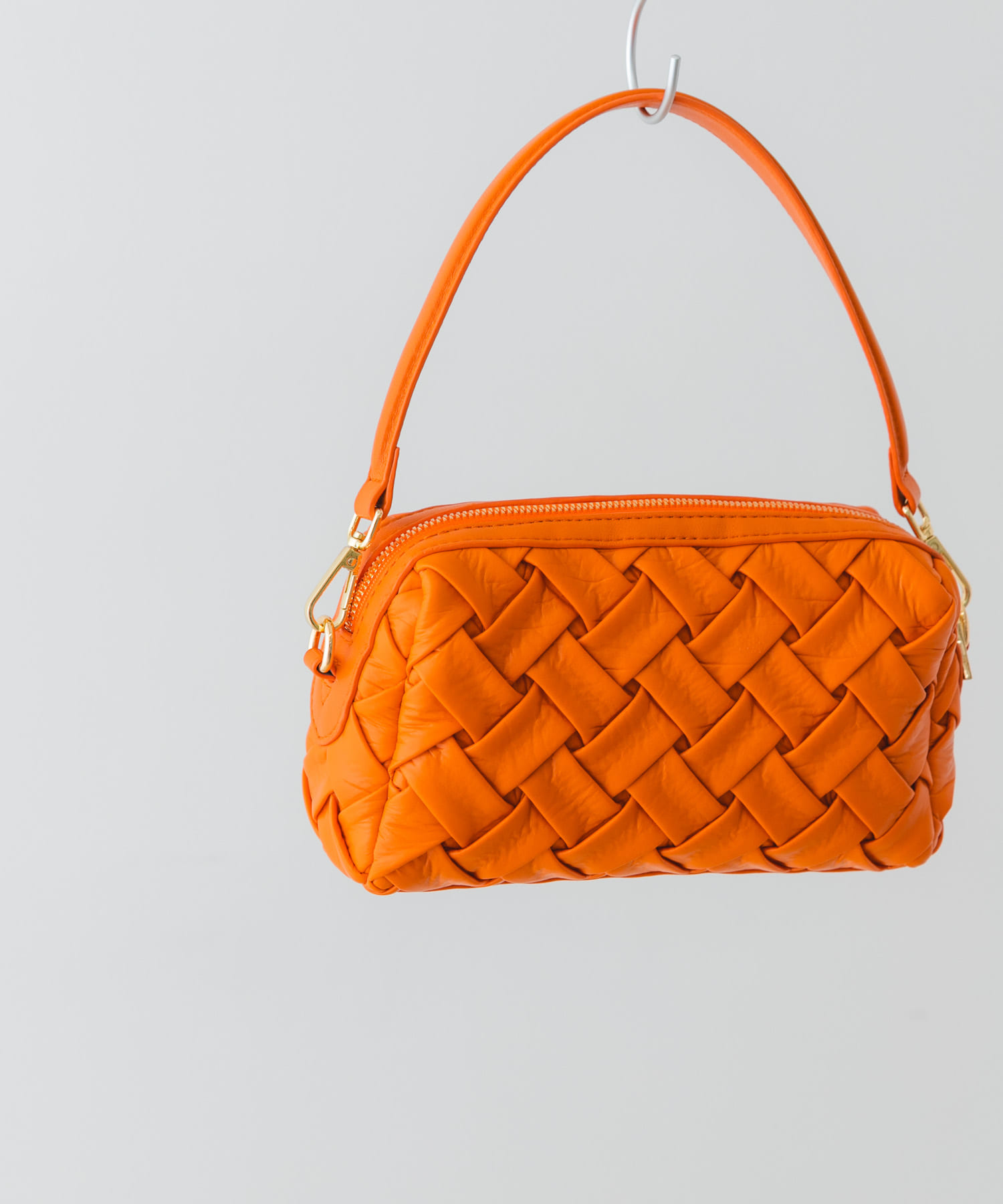 メッシュライクショルダーバッグ ORANGE one