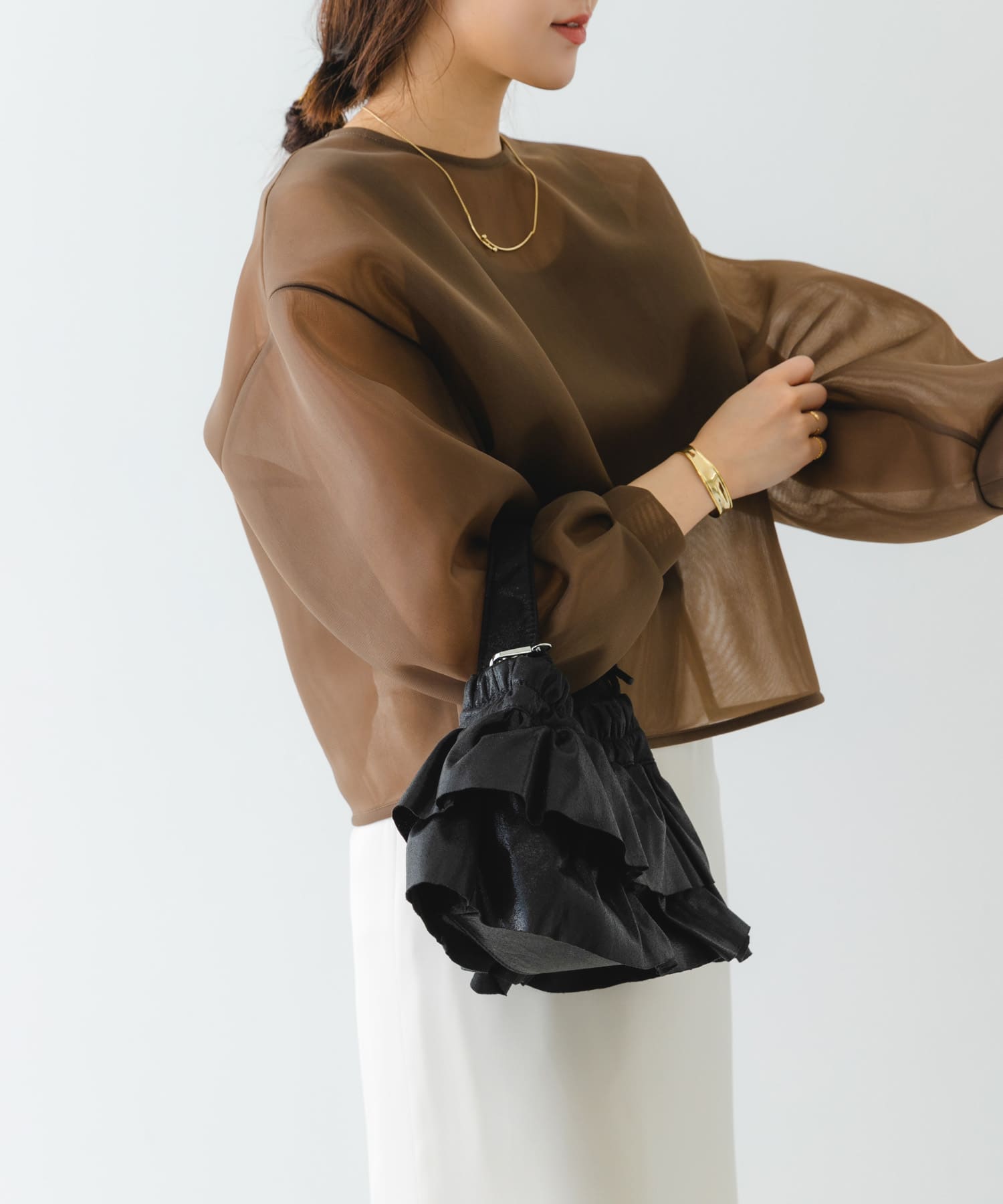 フリルメタリックミニバッグ BLACK one