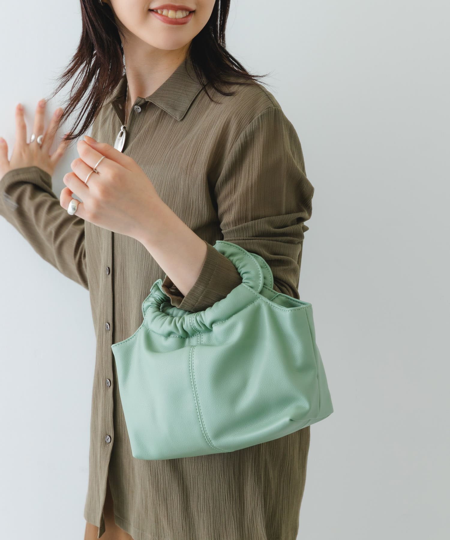 ギャザーハンドルバッグ MINT one
