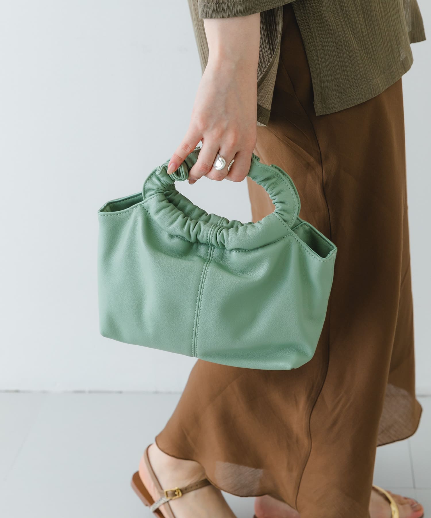 ギャザーハンドルバッグ MINT one