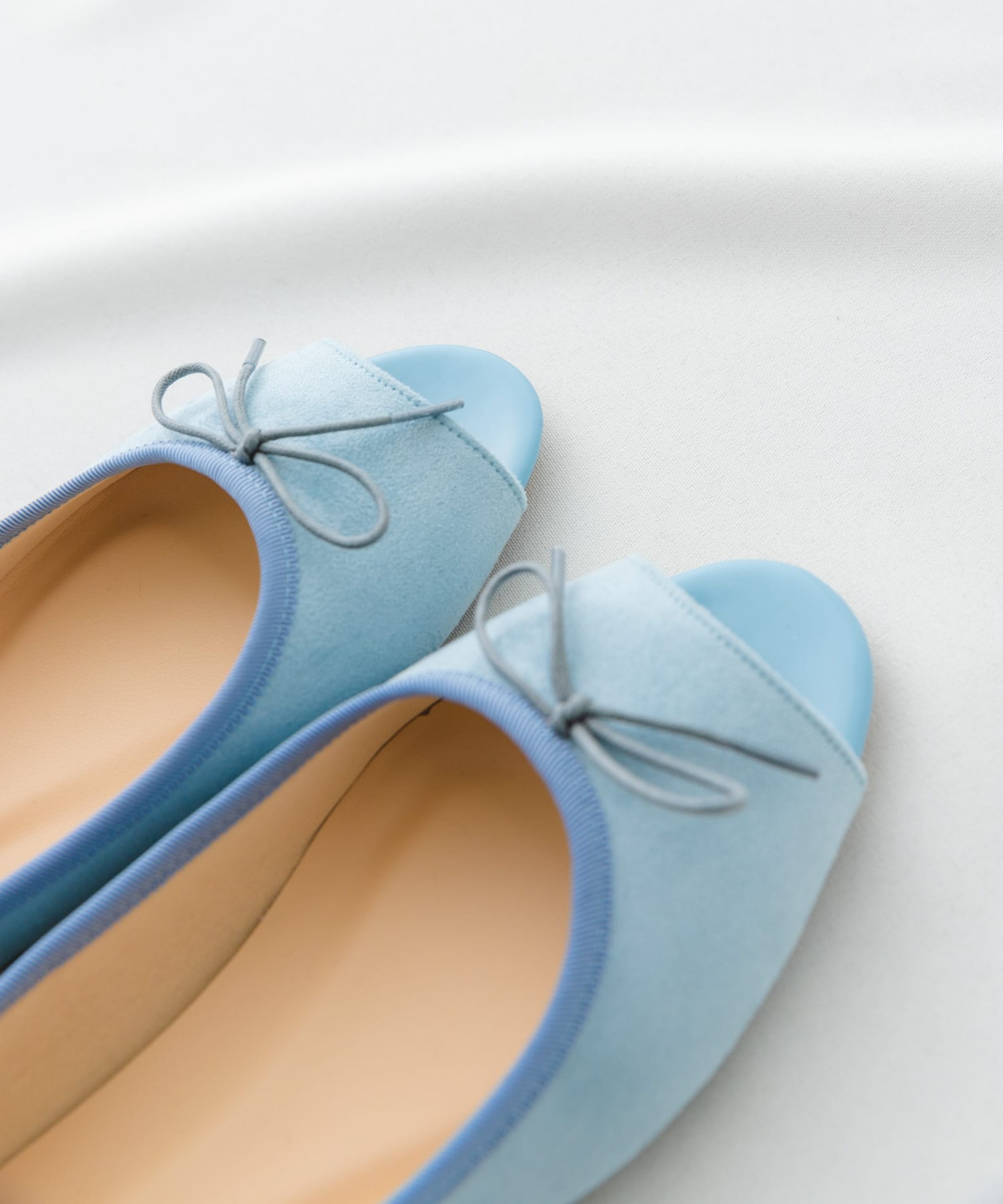 『MADE IN JAPAN』オープントゥリボンパンプス SAX 36