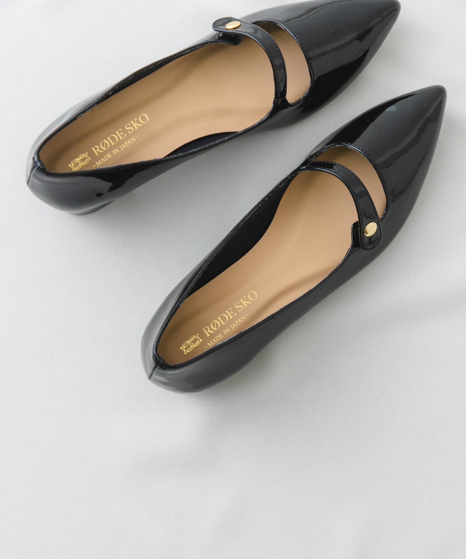 ポインテッドストラップパンプス BLACK 36