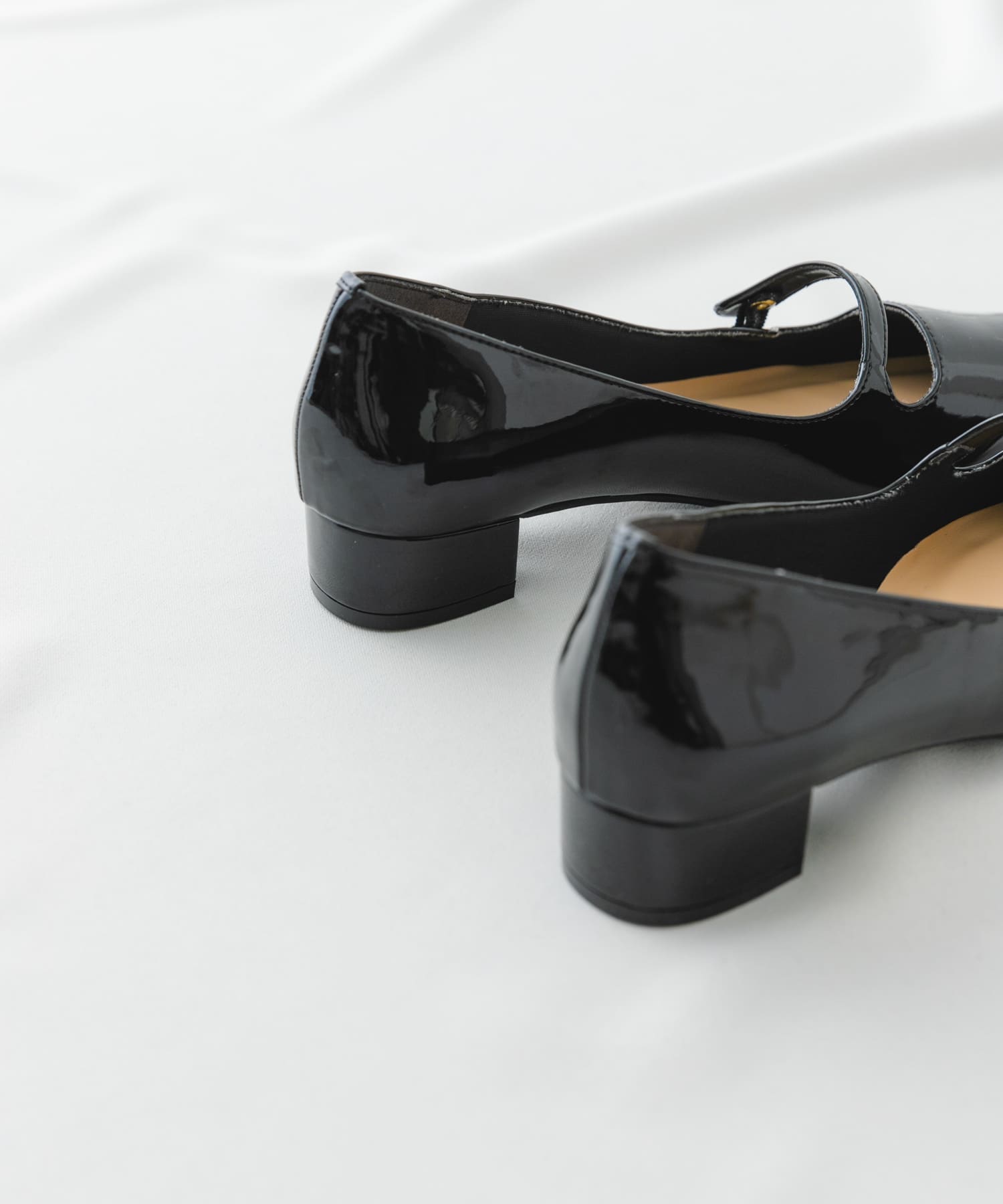 ポインテッドストラップパンプス BLACK 36