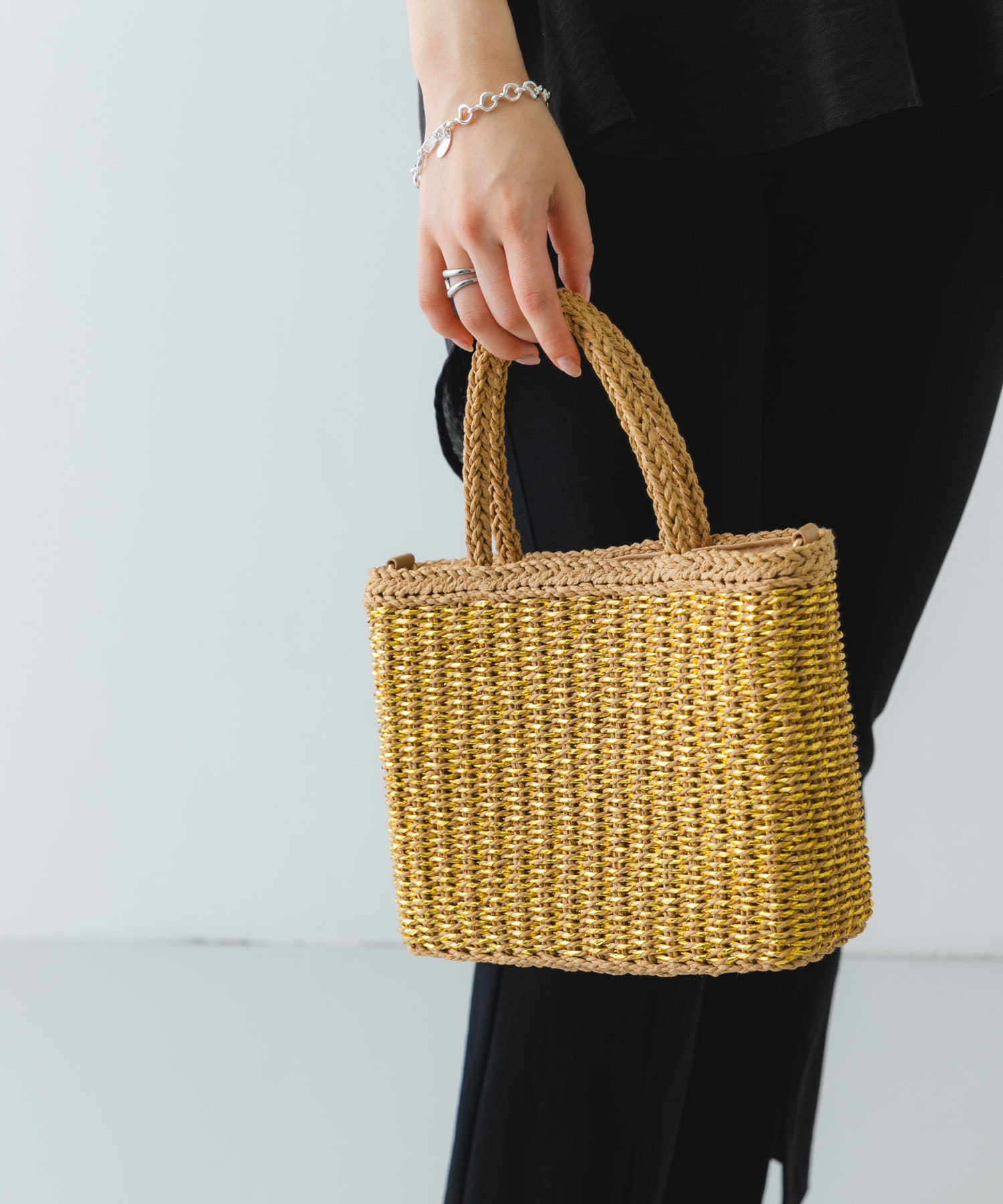 ラメカゴショルダーバッグ(one CAMEL): バッグ｜URBAN RESEARCH公式