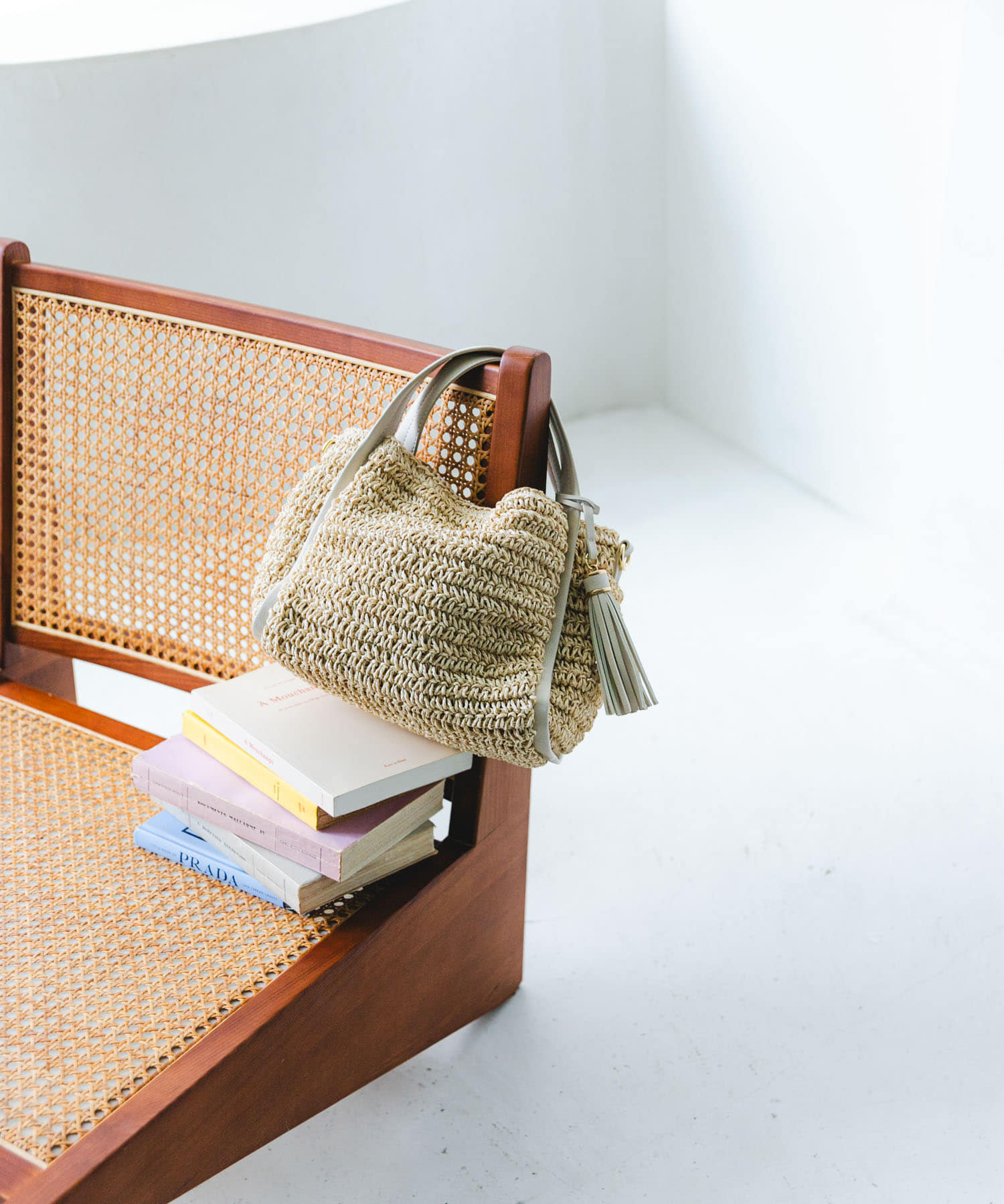 タッセル付ペーパーミニバッグ OFF WHITE one