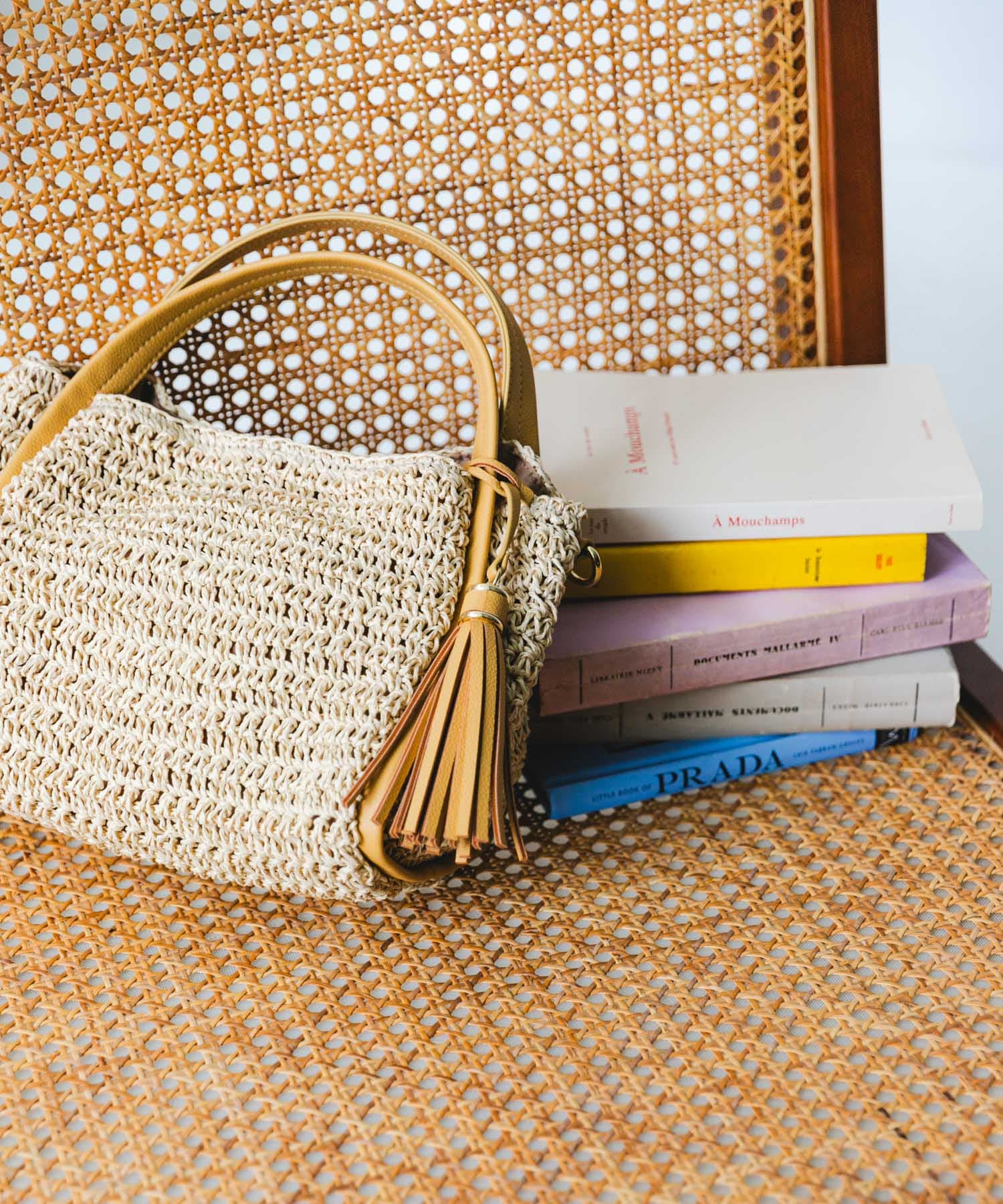 タッセル付ペーパーミニバッグ CAMEL one