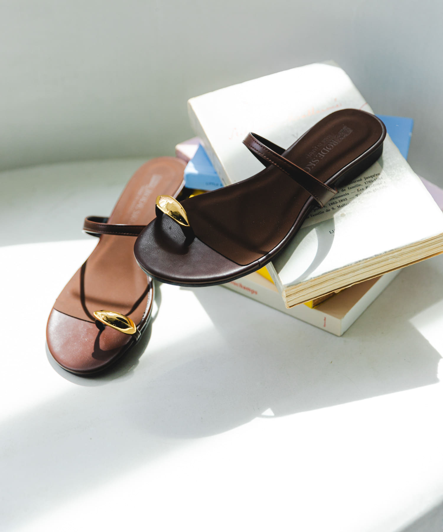 『MADE IN JAPAN』メタルフラットサンダル BROWN 36