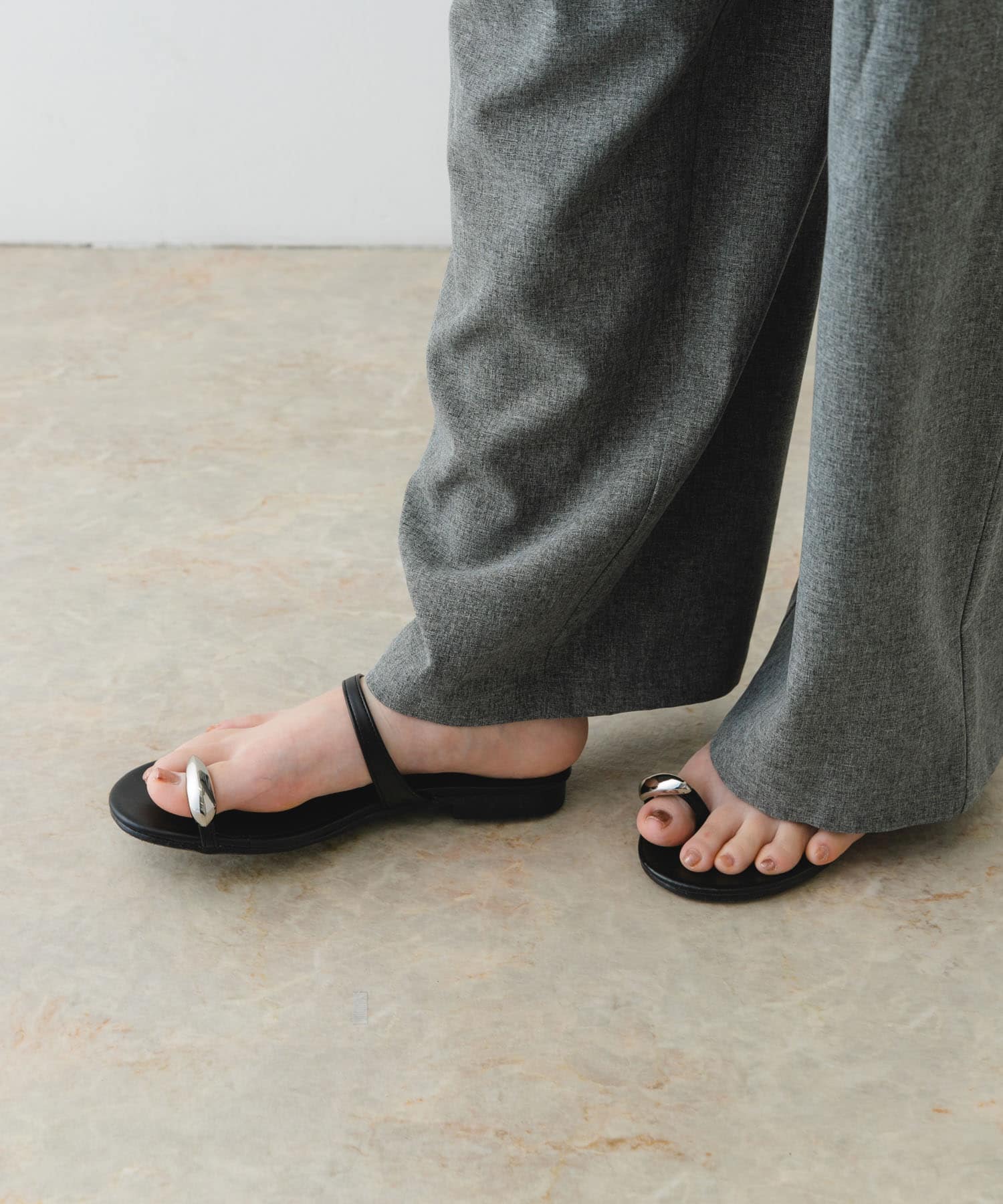 『MADE IN JAPAN』メタルフラットサンダル BLACK 37