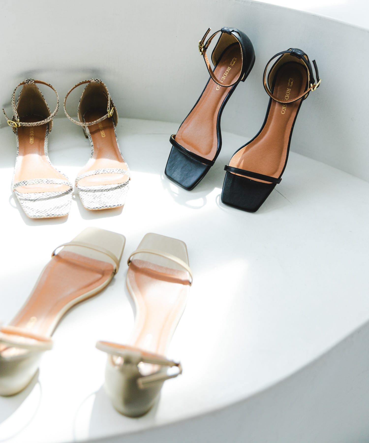 アンクルストラップサンダル BLACK 38