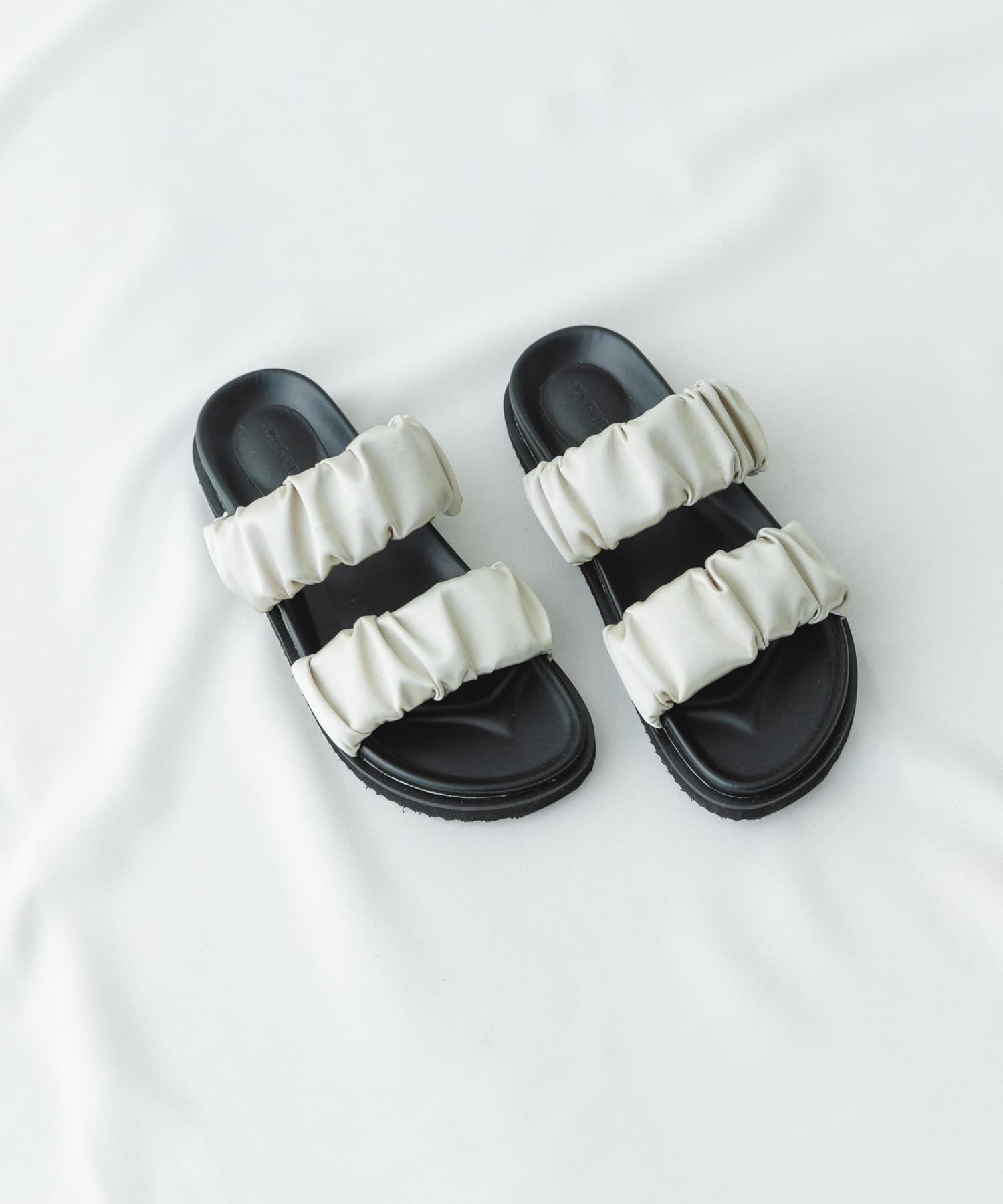 ギャザースライドサンダル LIGHT GRAY 38