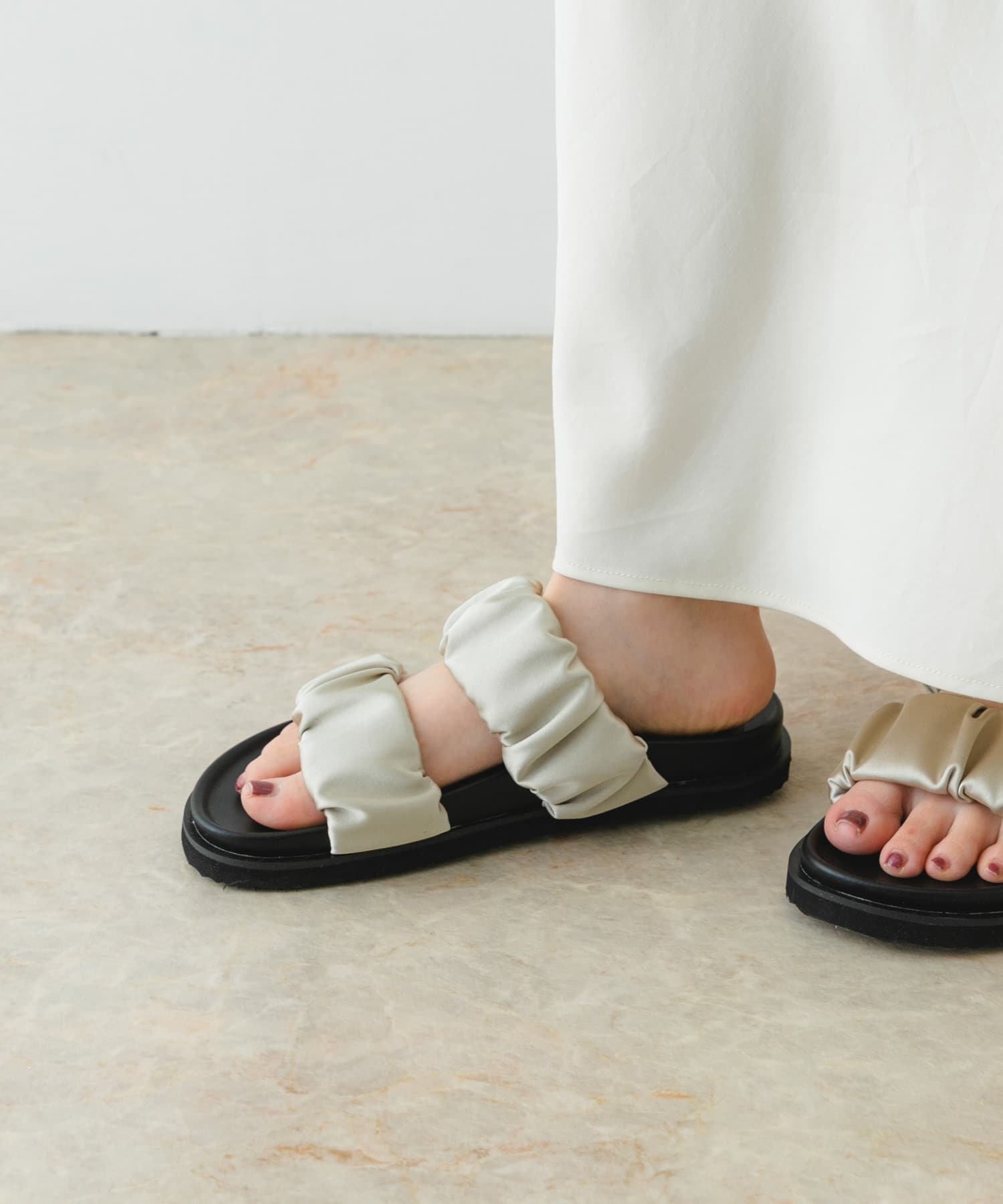 身長：164cm サイズ：38