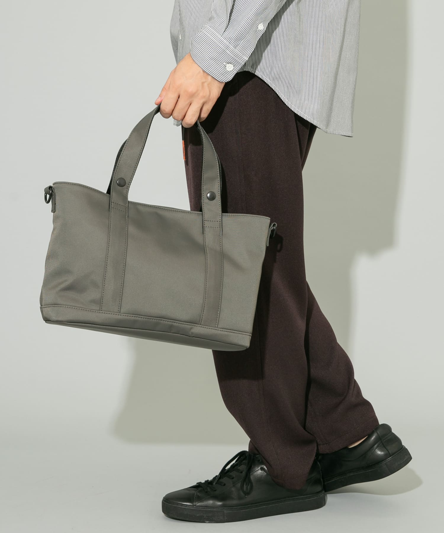 撥水2WAYミドルトートバッグ GRAY one