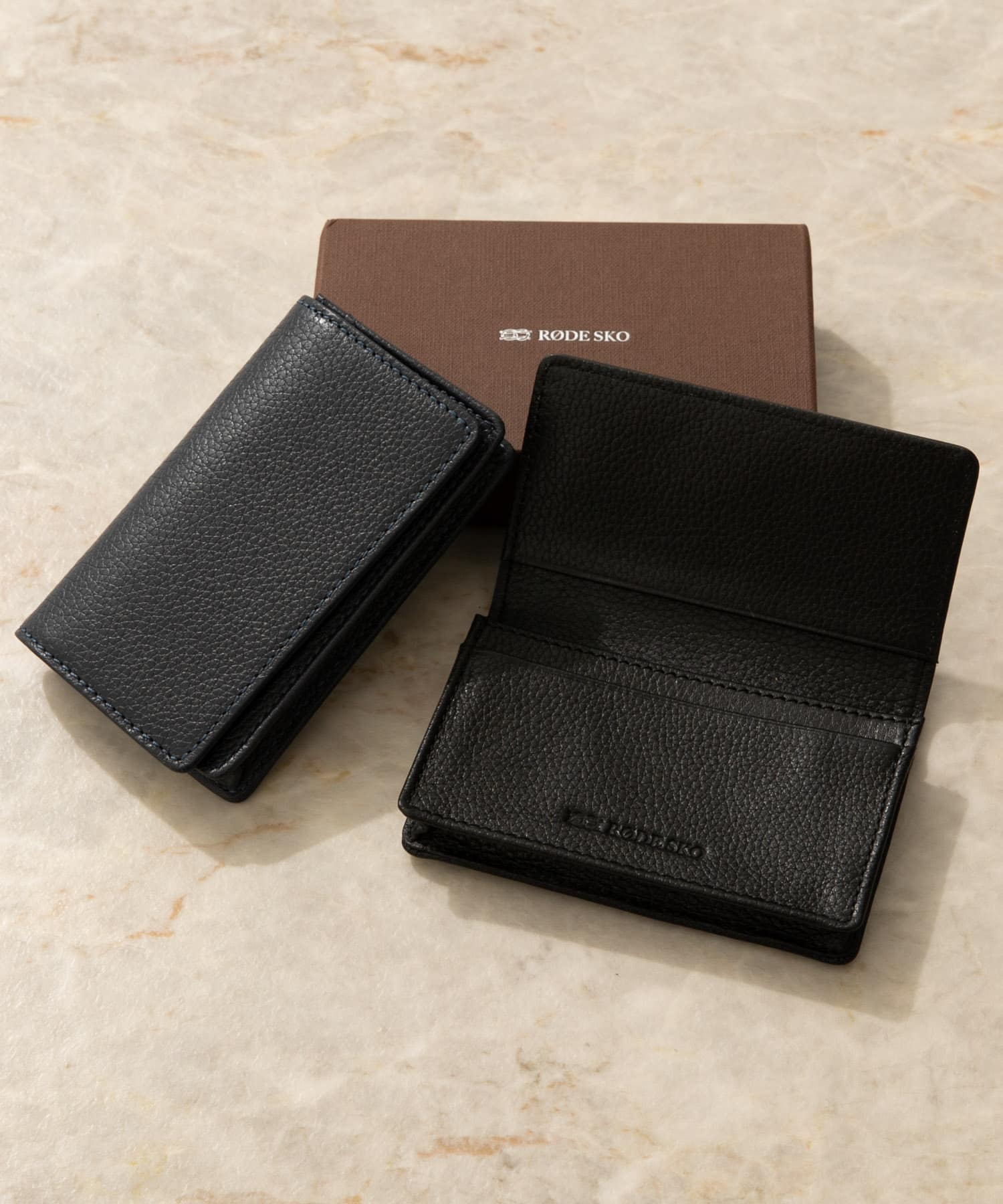 レザーカードケース BLACK one
