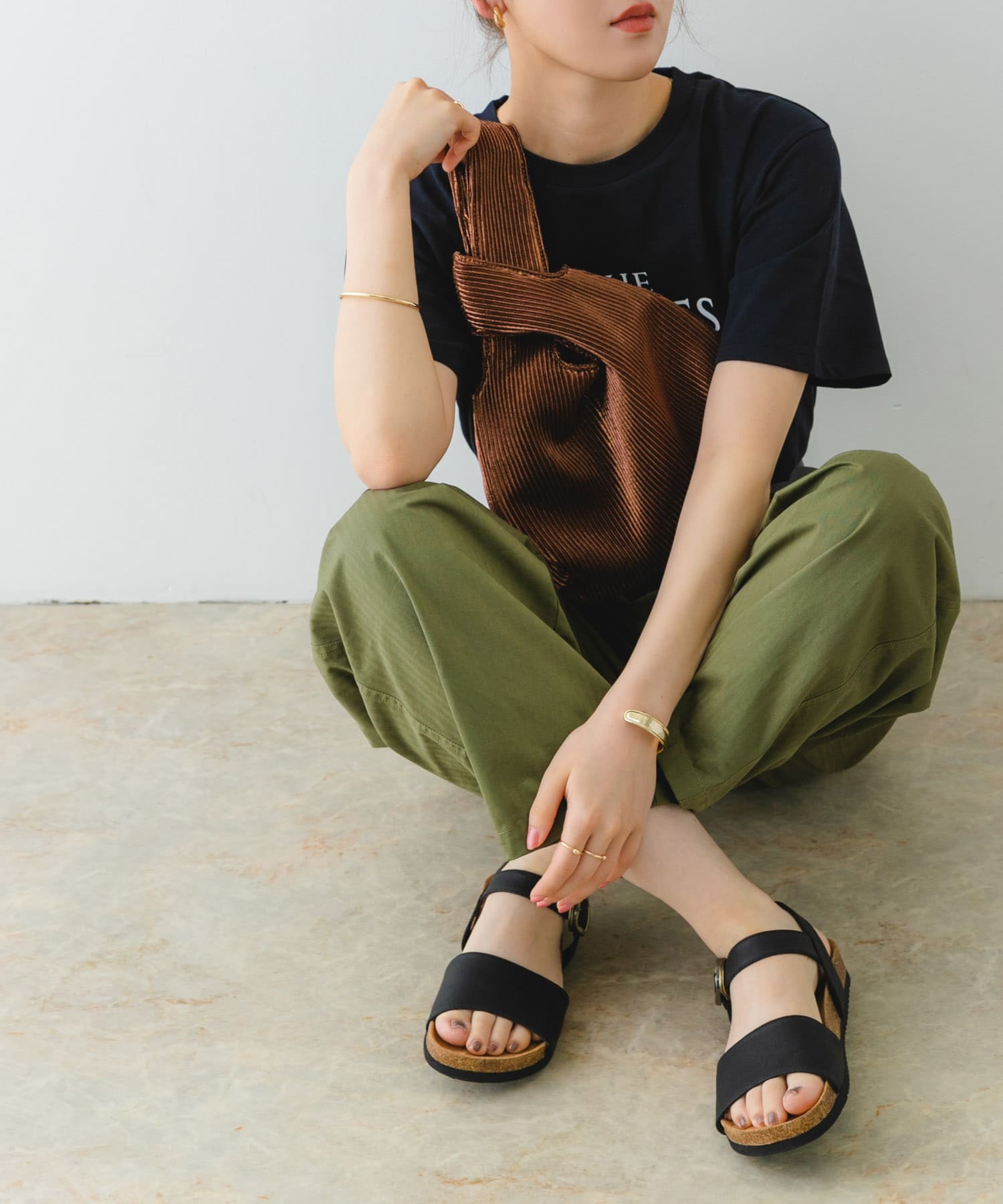 メタリックプリーツバッグ BROWN one