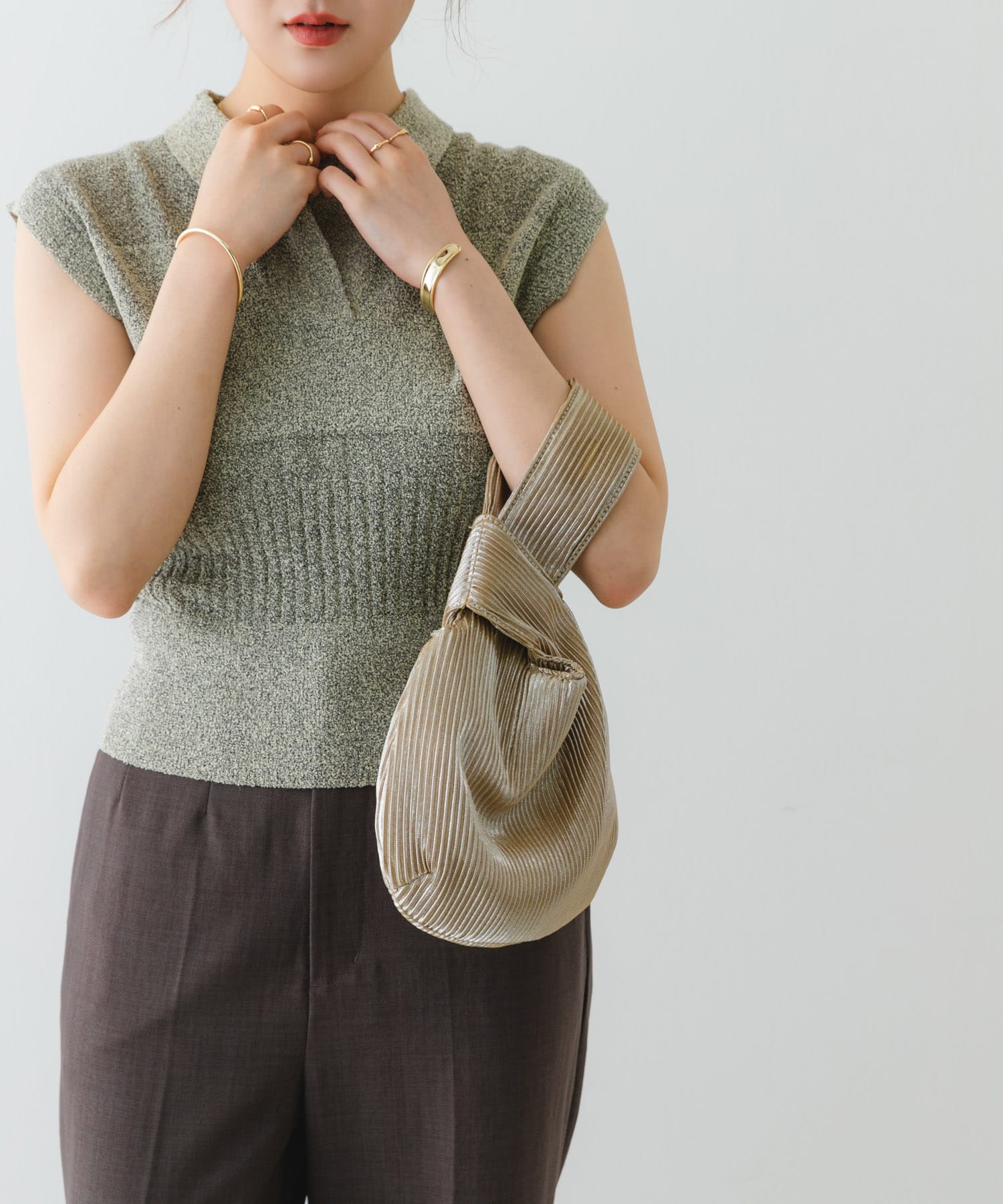 メタリックプリーツバッグ GOLD one