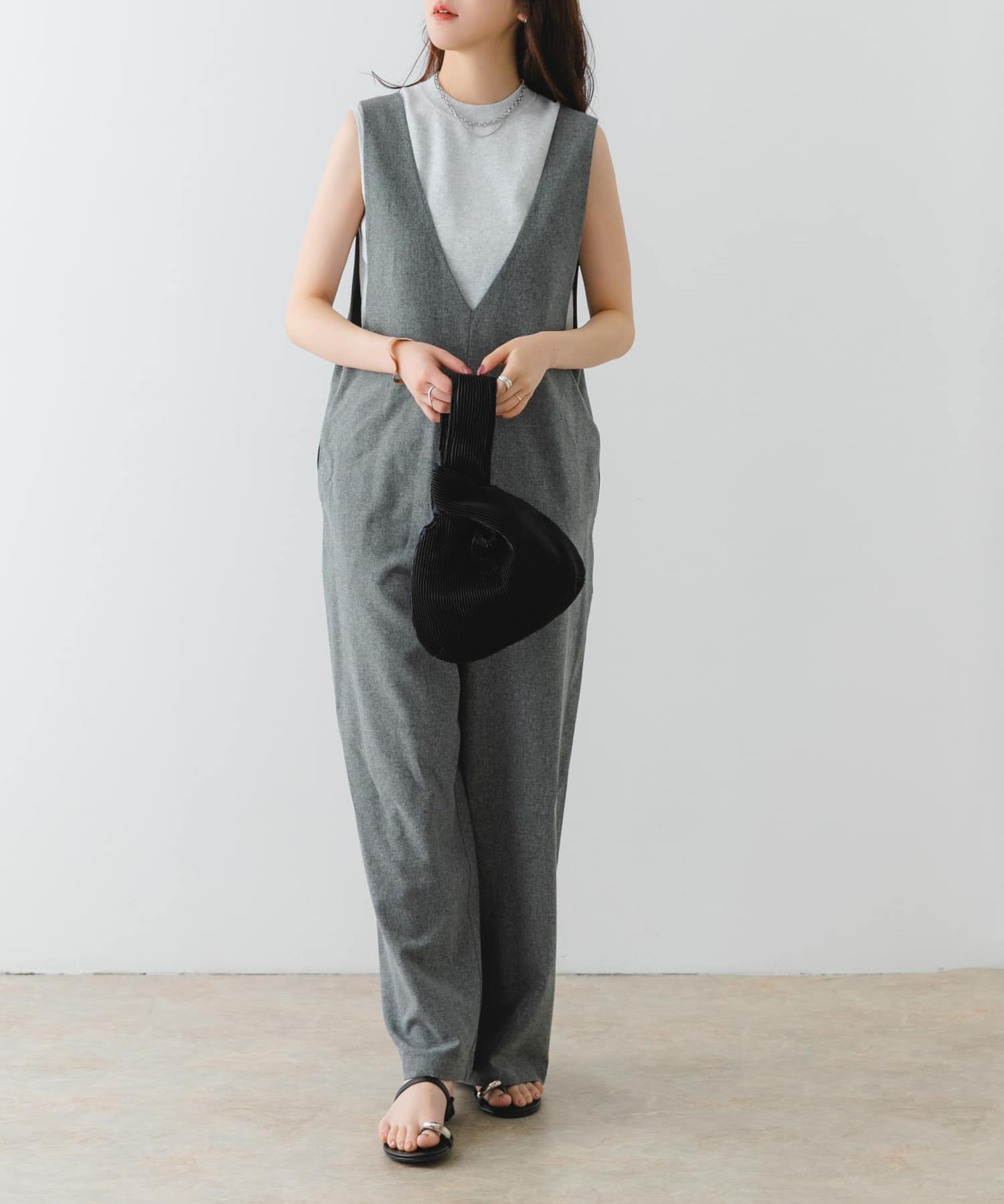 メタリックプリーツバッグ BLACK one