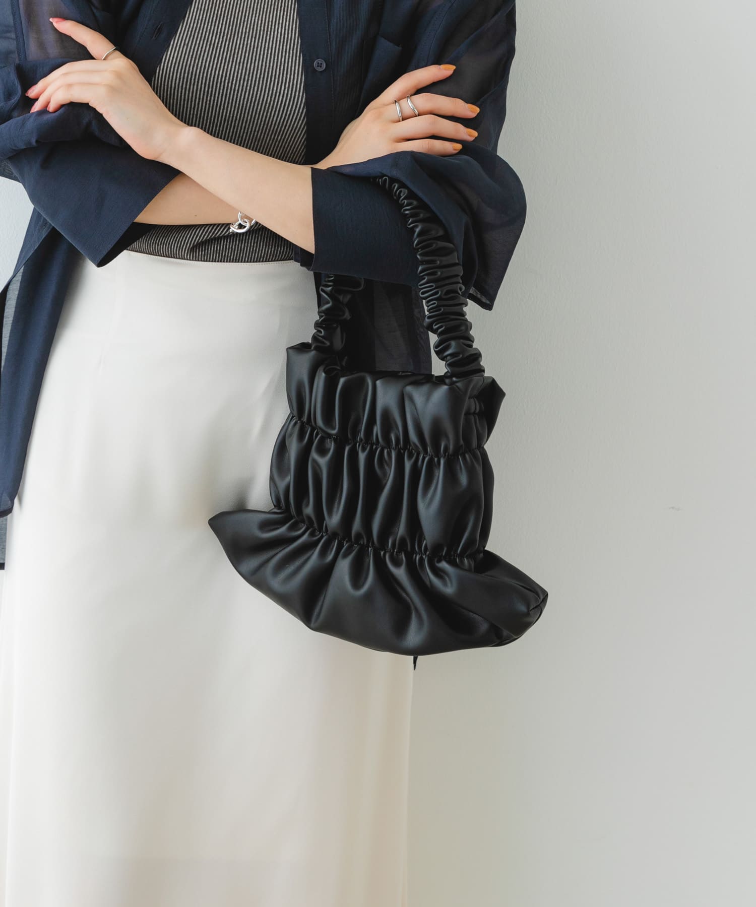 ダブルギャザーバッグ BLACK one