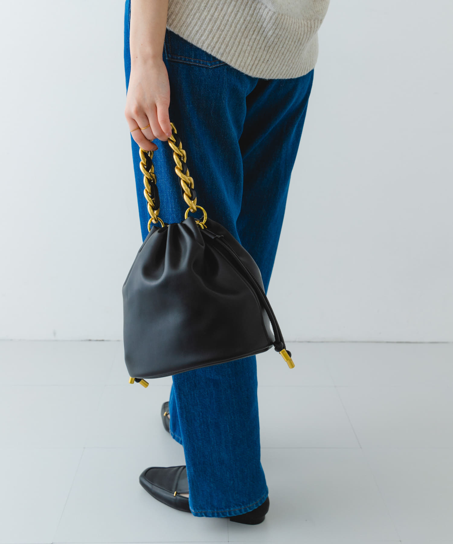 ビッグチェーンバッグ BLACK one