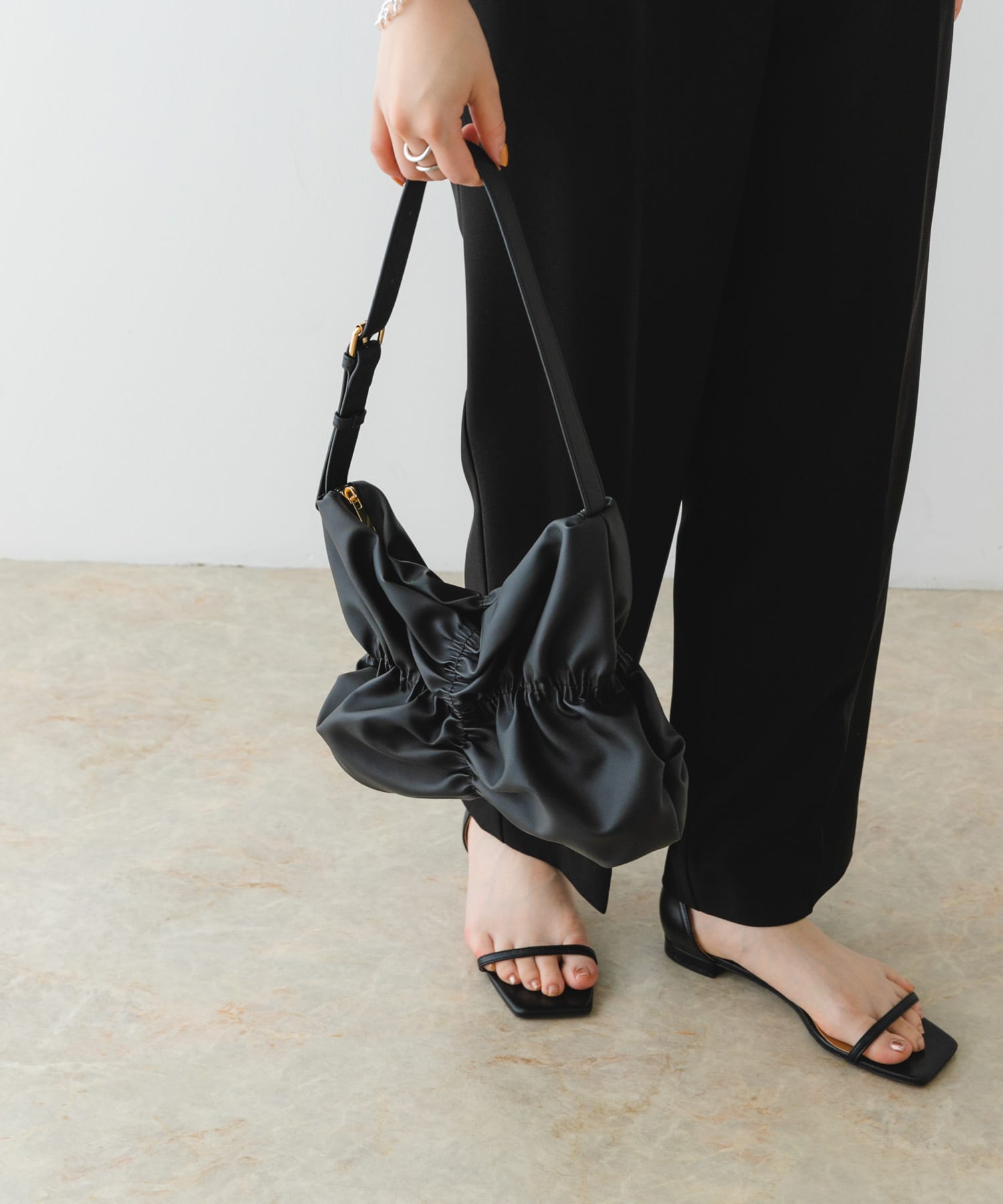 シャーリングワンハンドルバッグ BLACK one