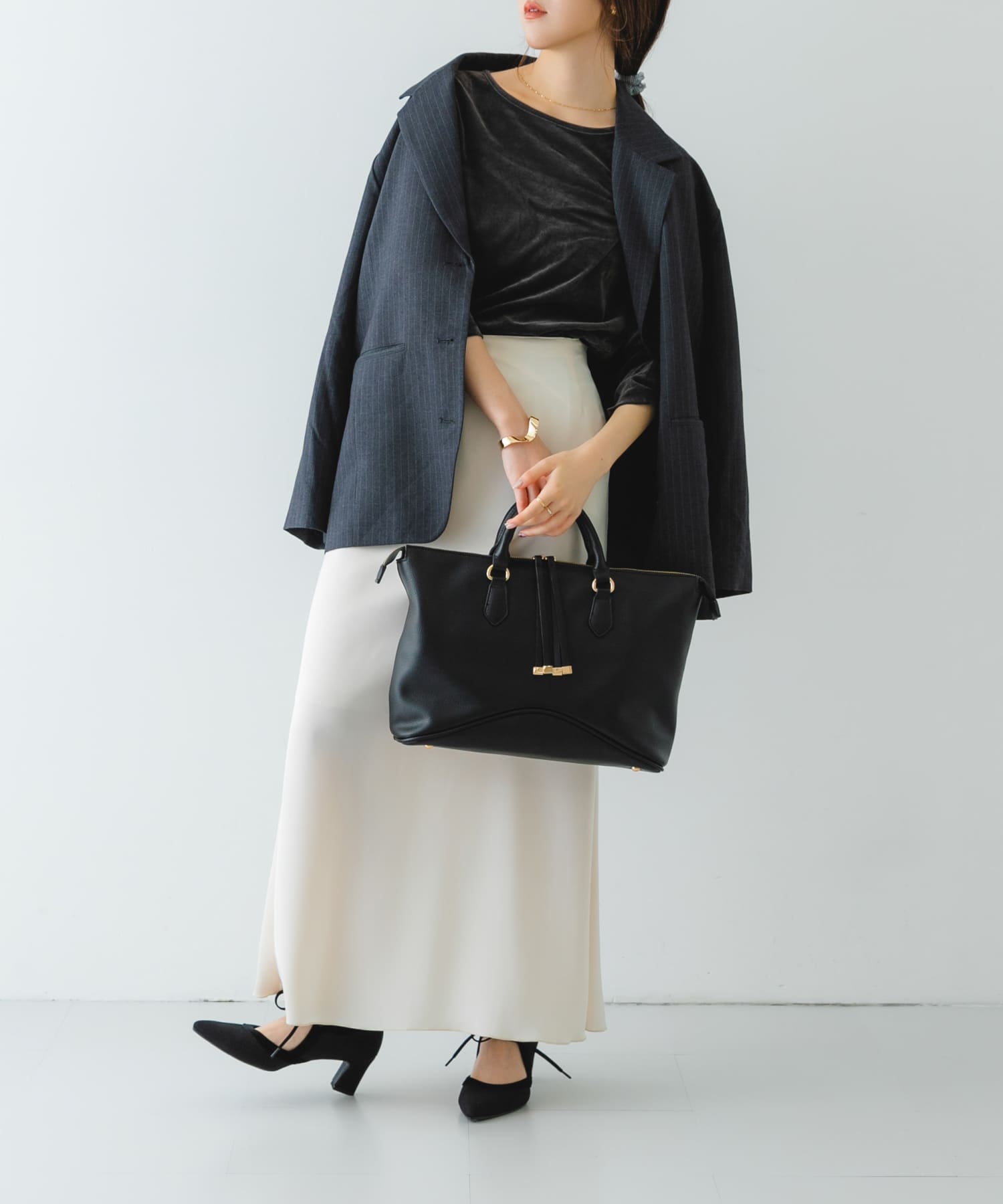 メタルストラップボストンバッグ BLACK one