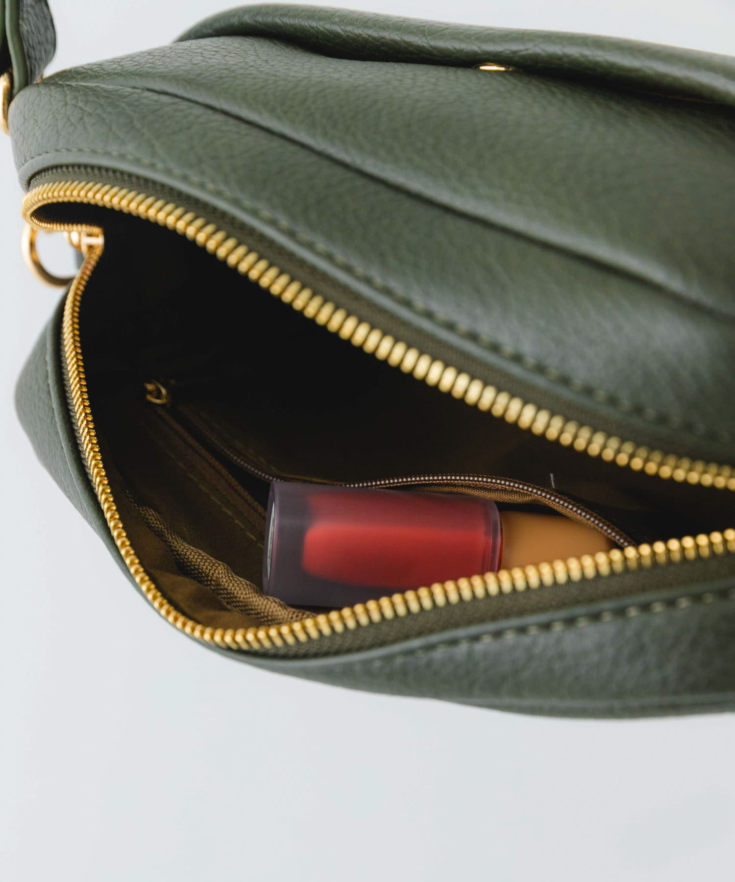 プレーンショルダーバッグ KHAKI one