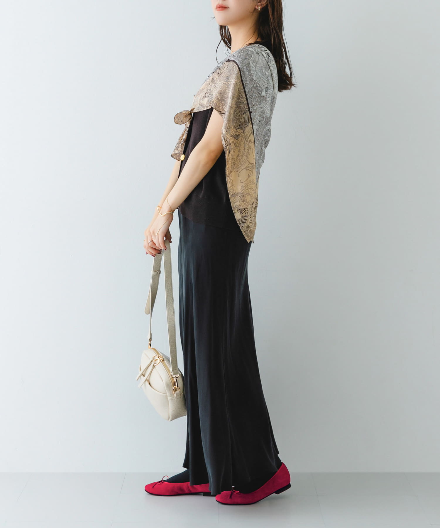 プレーンショルダーバッグ IVORY one
