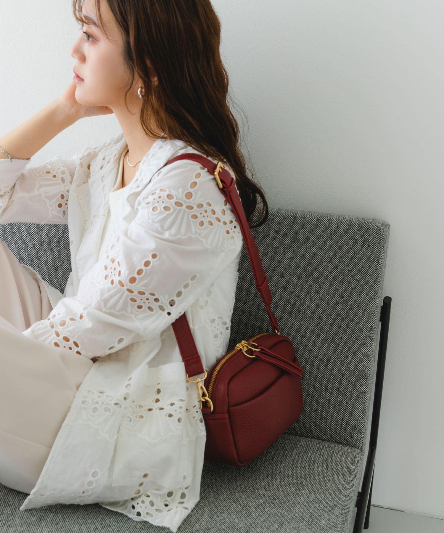 プレーンショルダーバッグ RED one