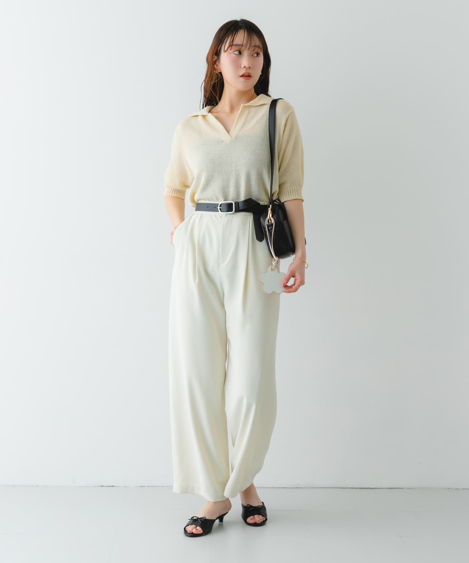 プレーンショルダーバッグ BLACK one