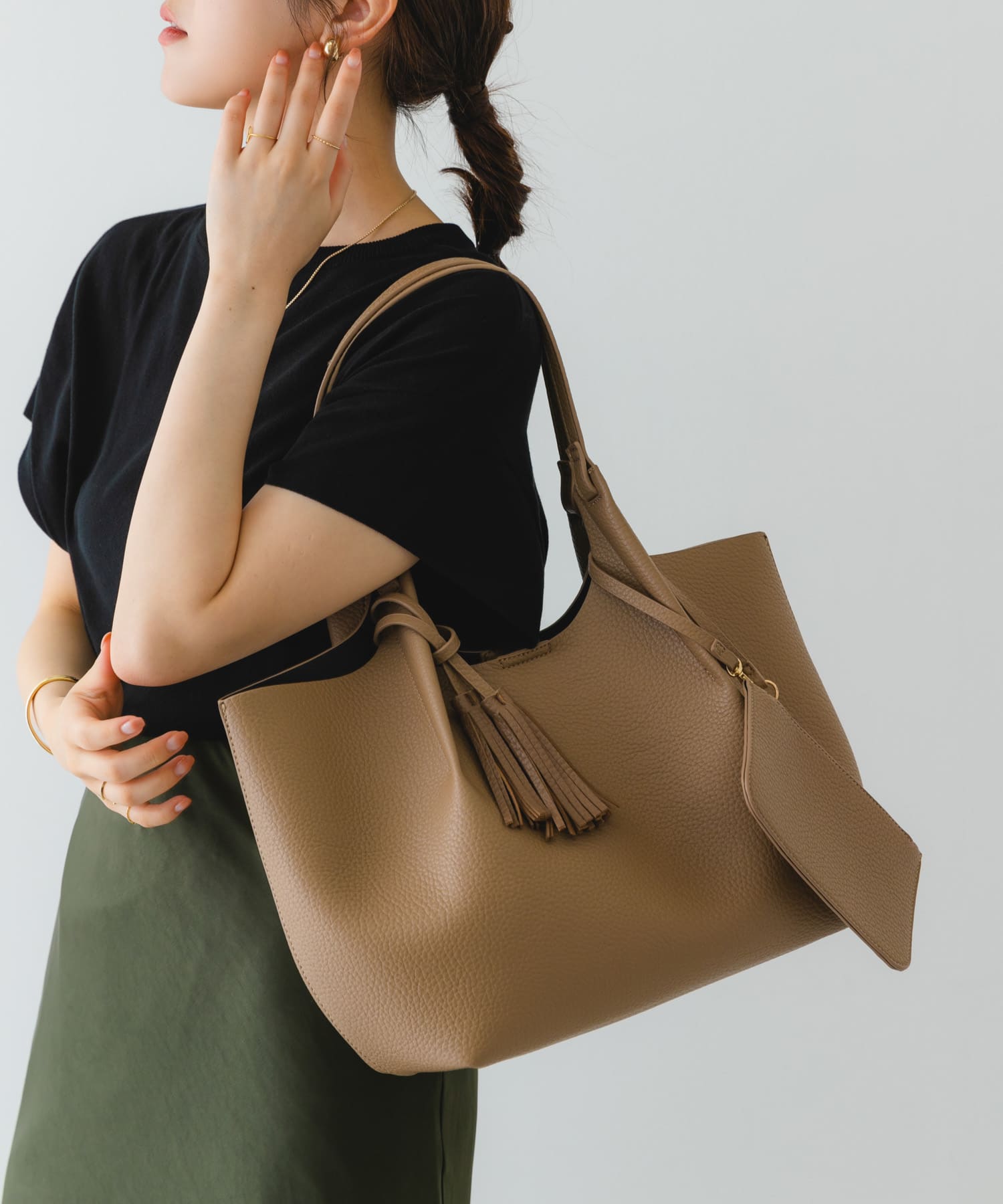 ポーチ付タックトートバッグ MOCHA one