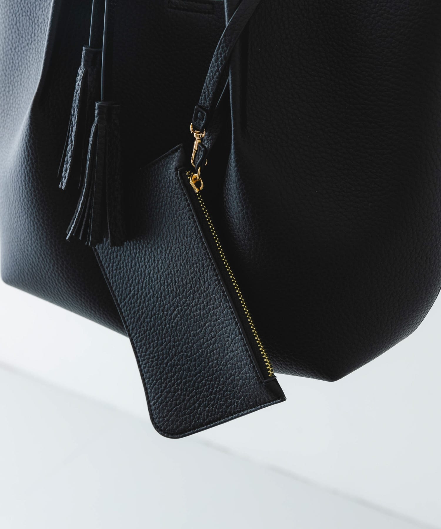 ポーチ付タックトートバッグ BLACK one