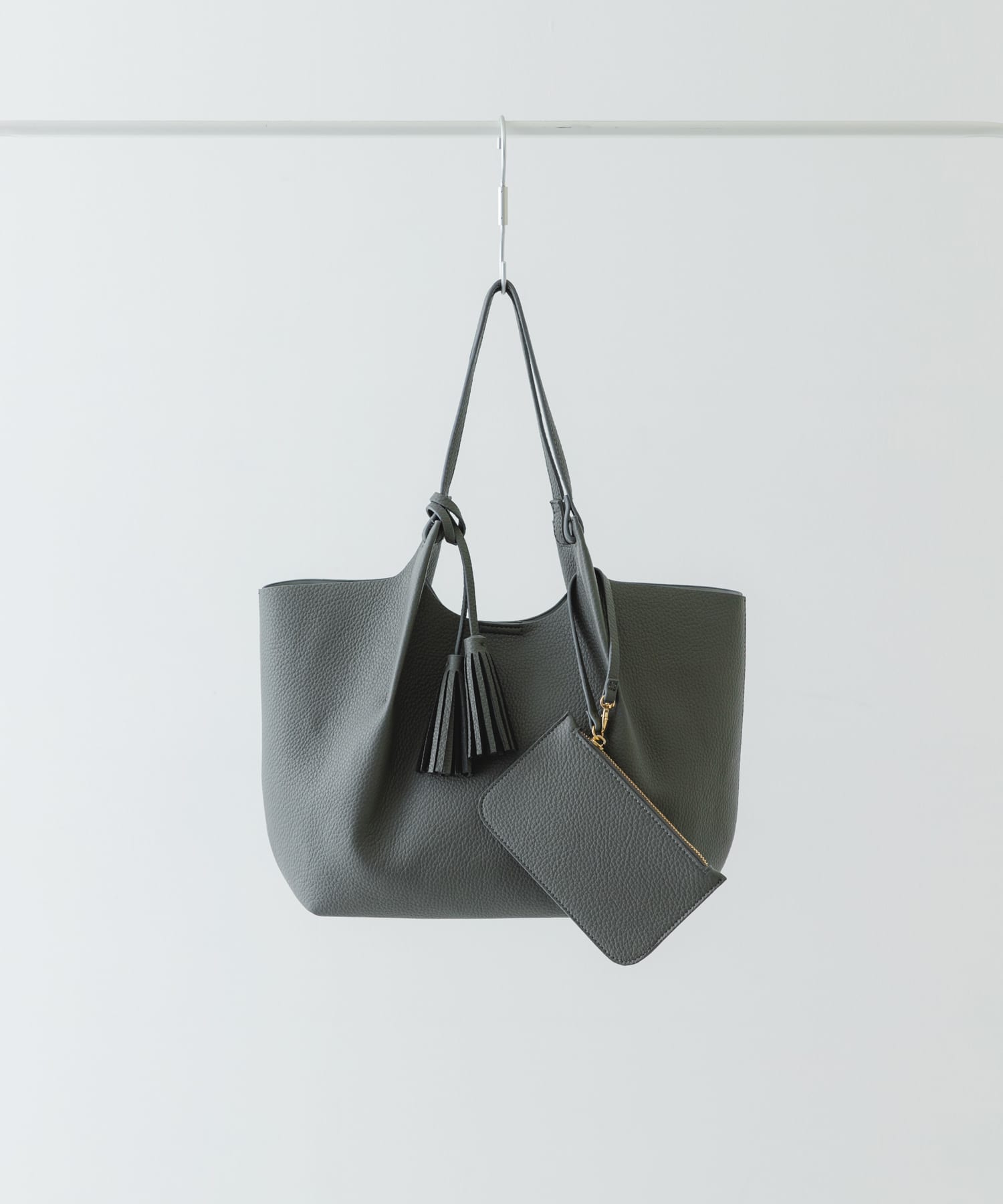 ポーチ付タックトートバッグ GRAY one